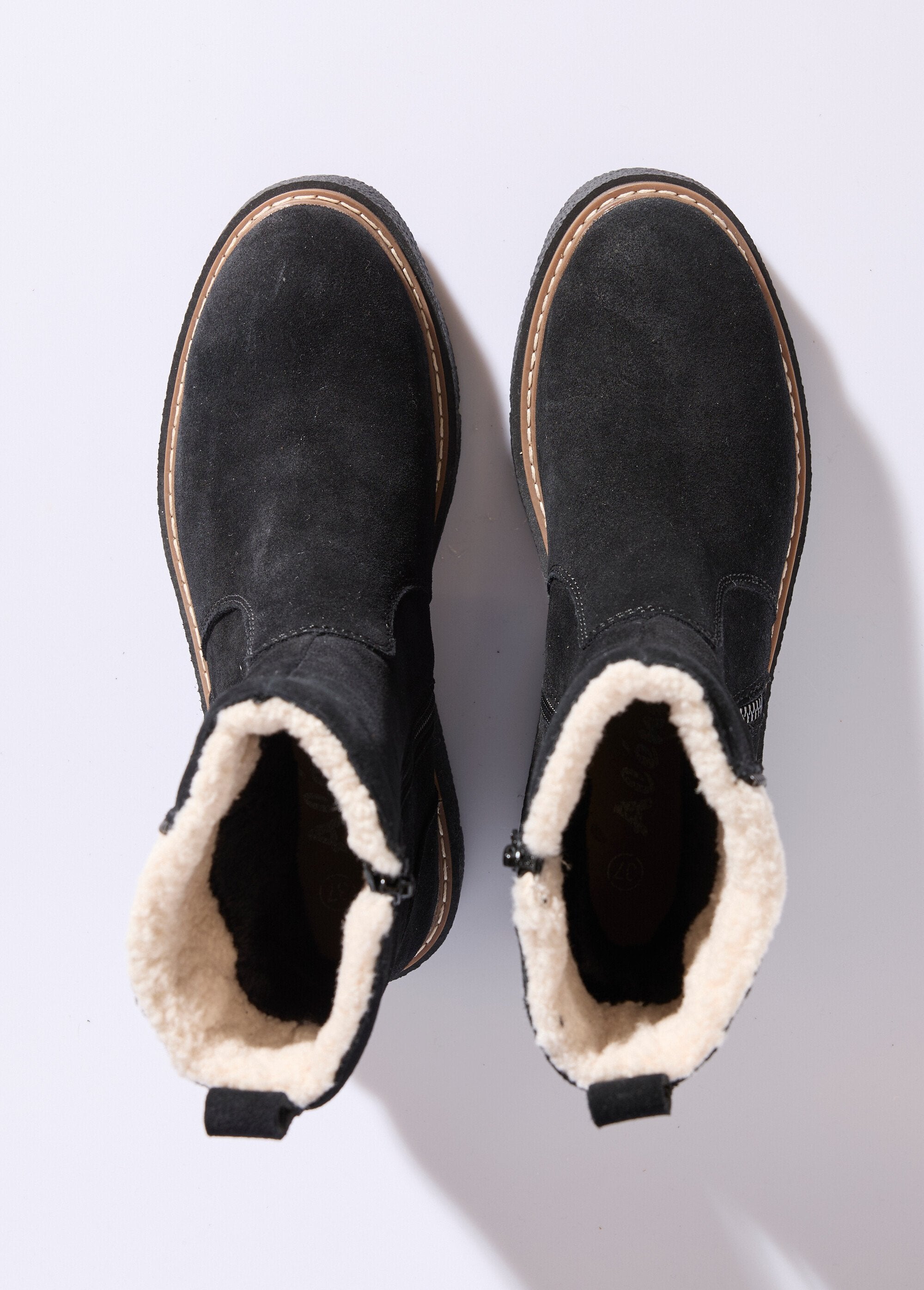 High-top_leather_boots_with_fur_details_Black_OV1_slim