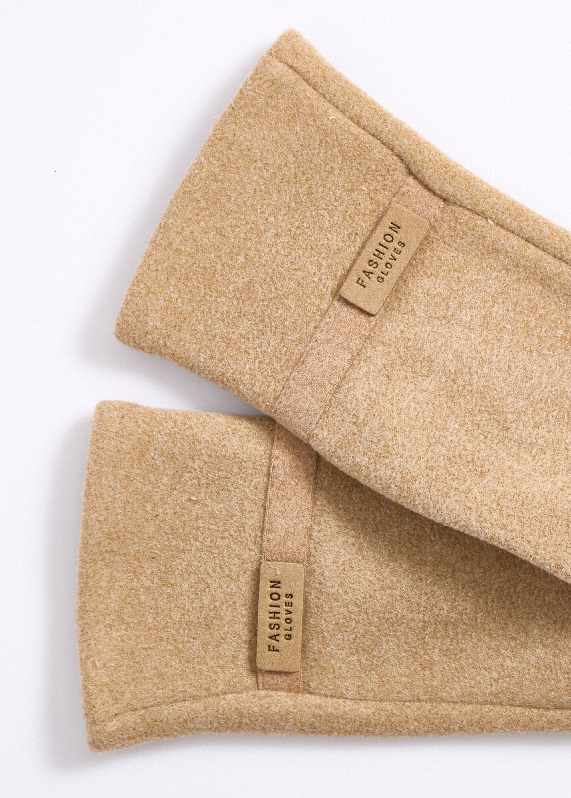 Warm_fleece_gloves_with_a_wool_look_Beige_DE1_slim