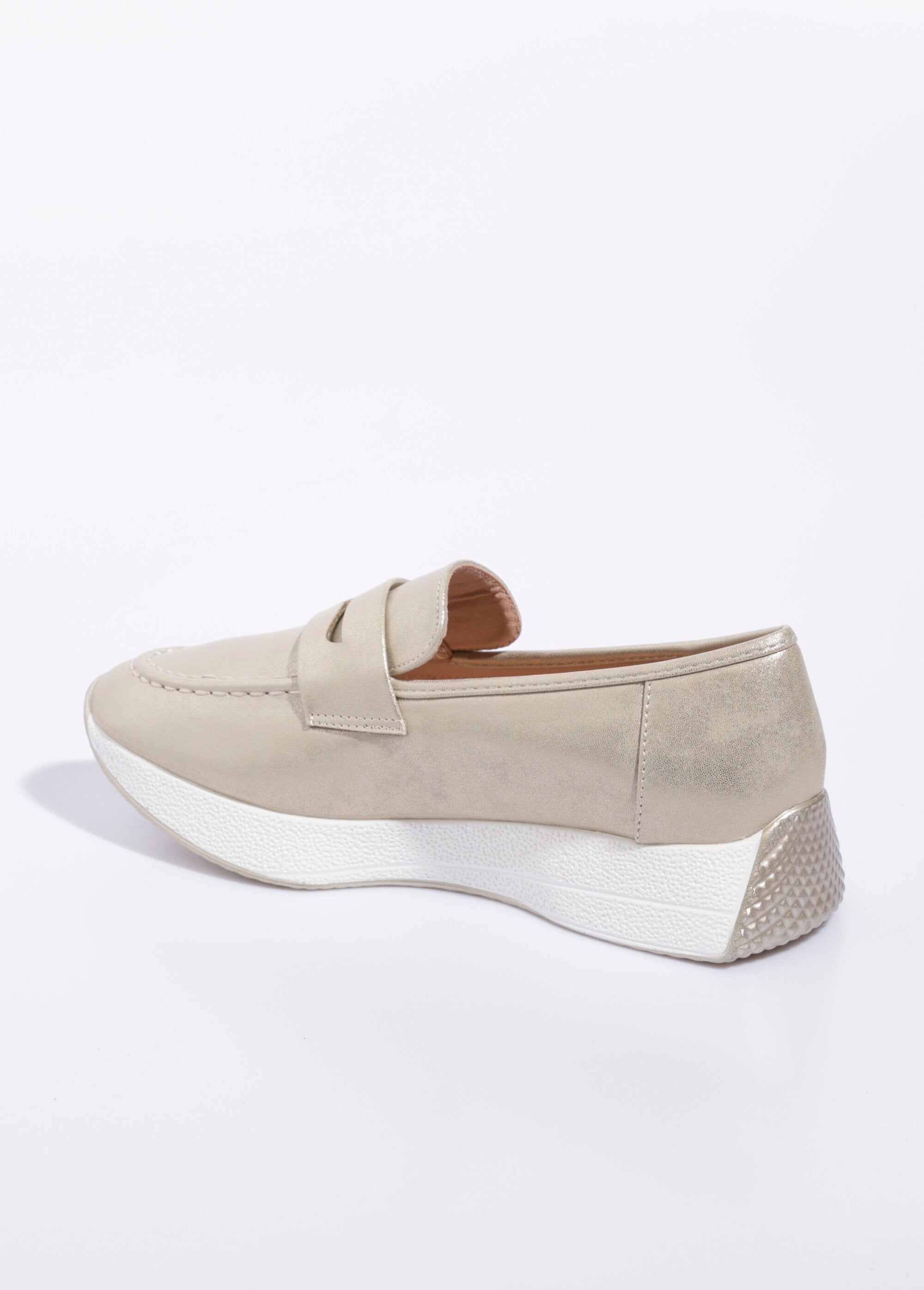 Contrasting_wedge_loafers_Golden_DO1_slim