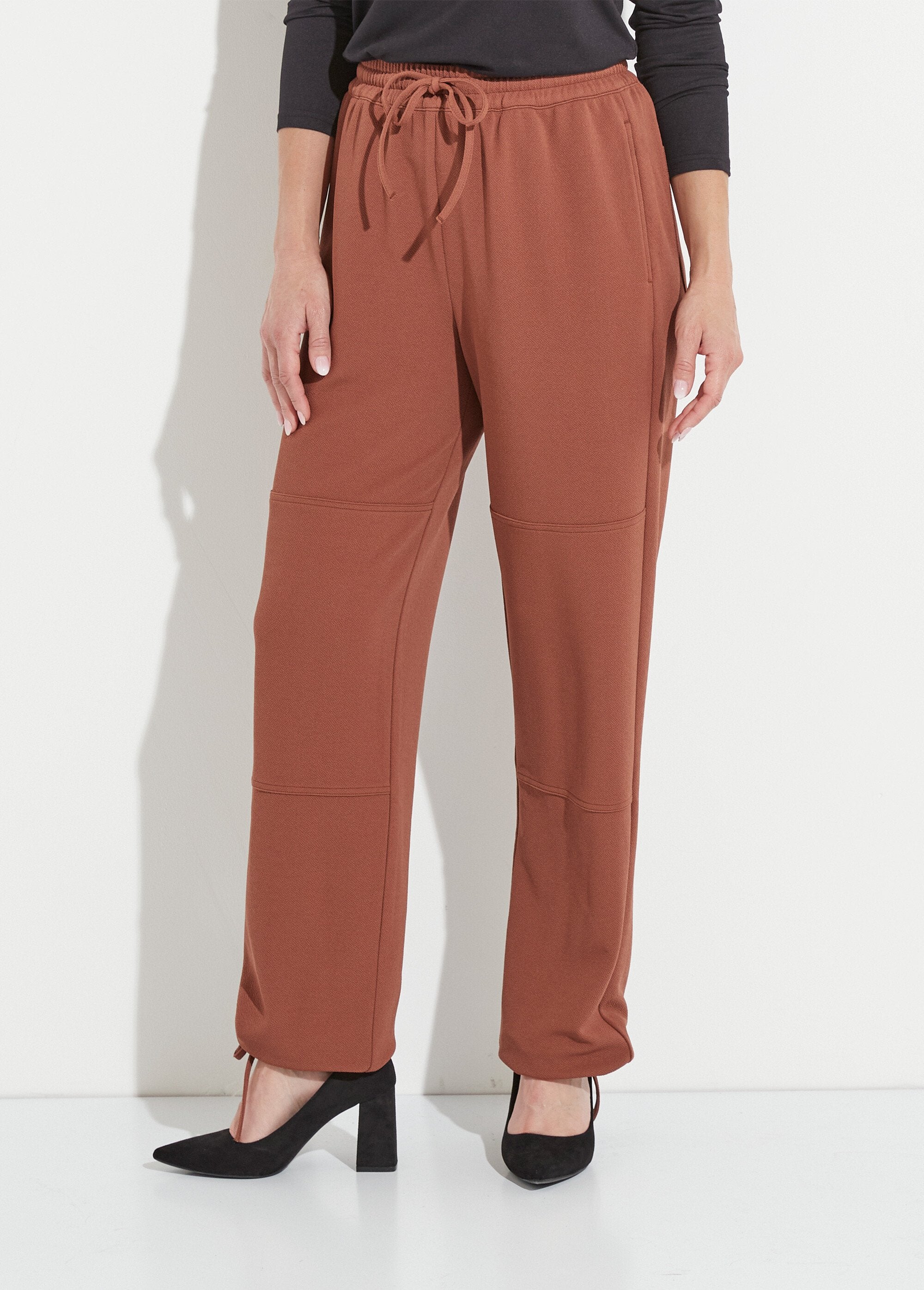 Wide_elasticated_waistband_trousers_in_plain_crepe_knit_Brown_FA2_slim