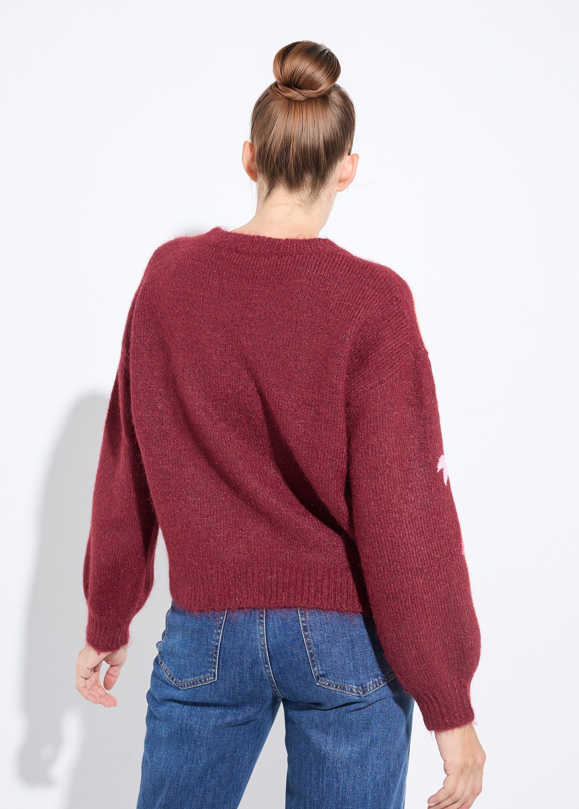 Warm_wool_sweater_with_neon_palm_tree_embroidery_Bordeaux_DO1_slim