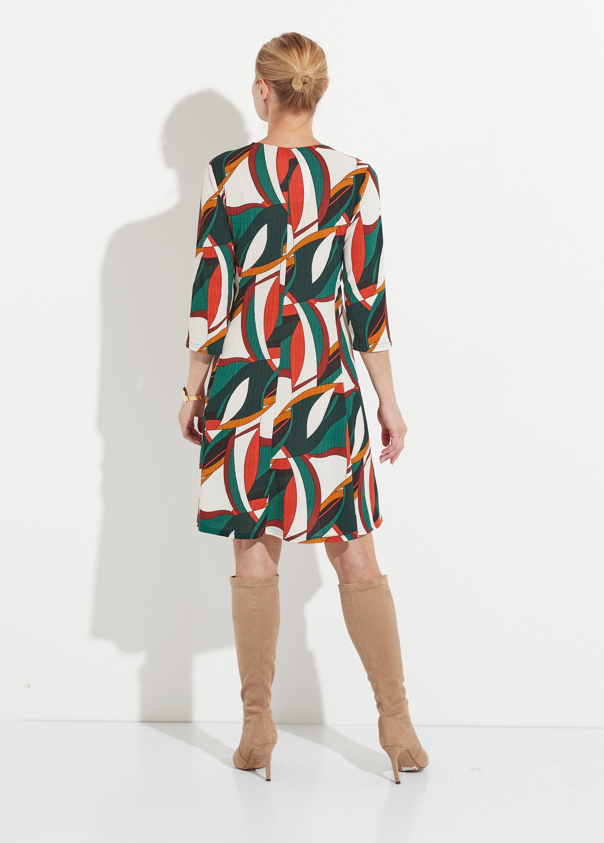 Short_wrap_dress_with_multi-colored_graphic_print_Green_print_DO1_slim