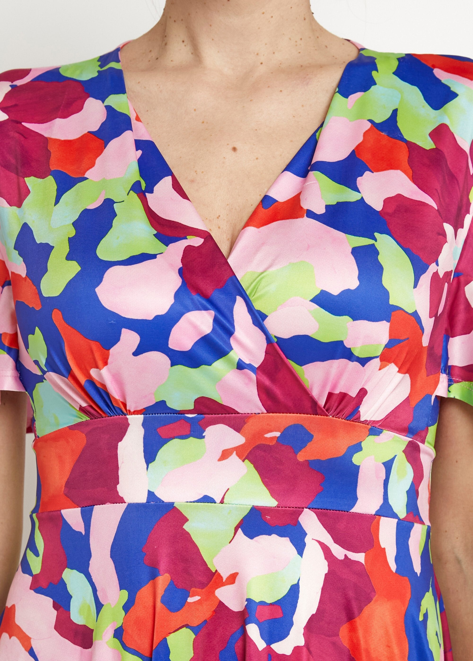 Arty_butterfly_sleeve_wrap_dress_Rose_prints_DE2_slim