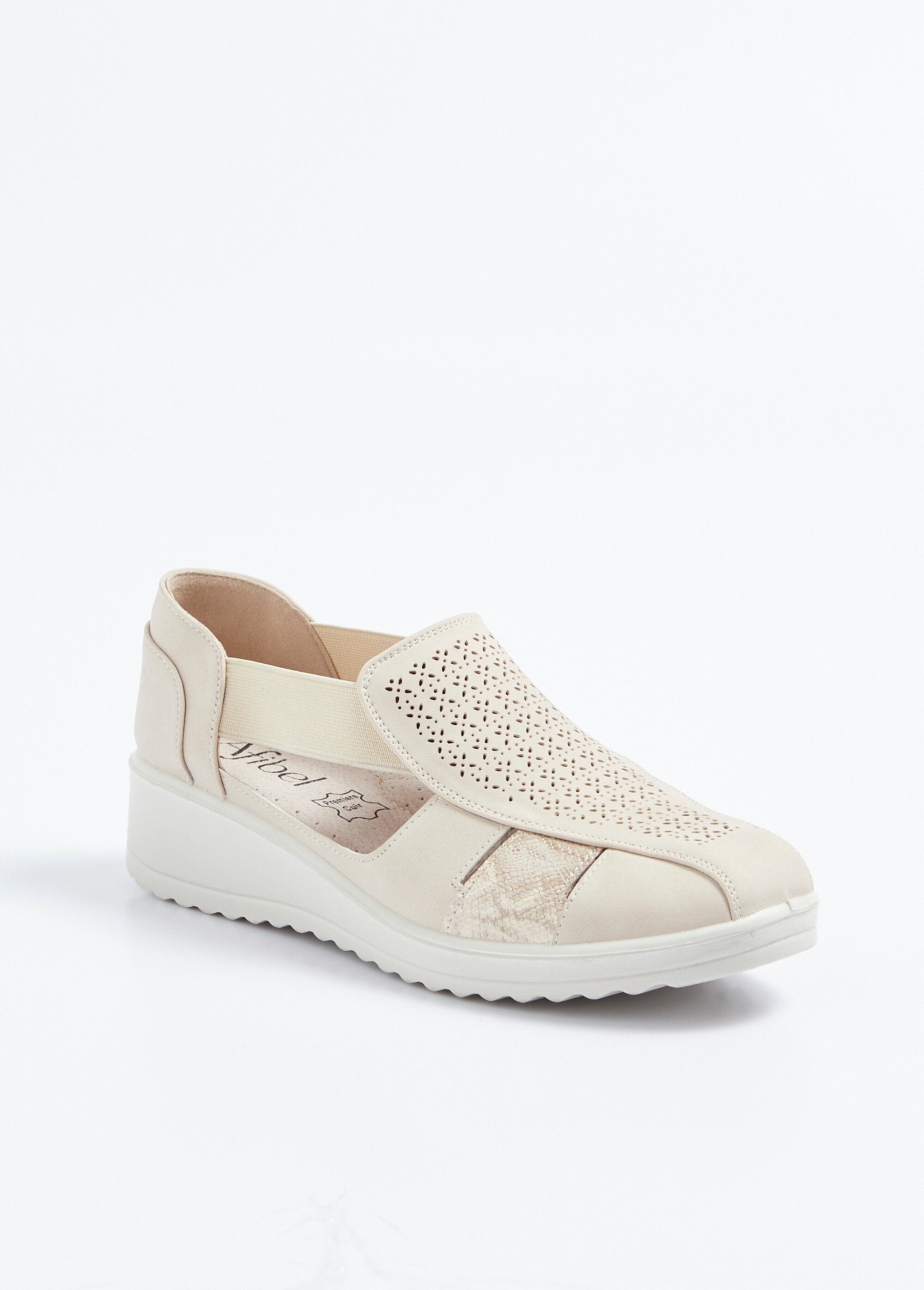 Elasticated_comfort_width_sandals_Beige_FA1_slim