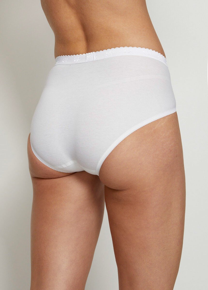 Pack_of_3_Chic_midi_panties_+_1_free_White_lot3+1free_DO1_slim