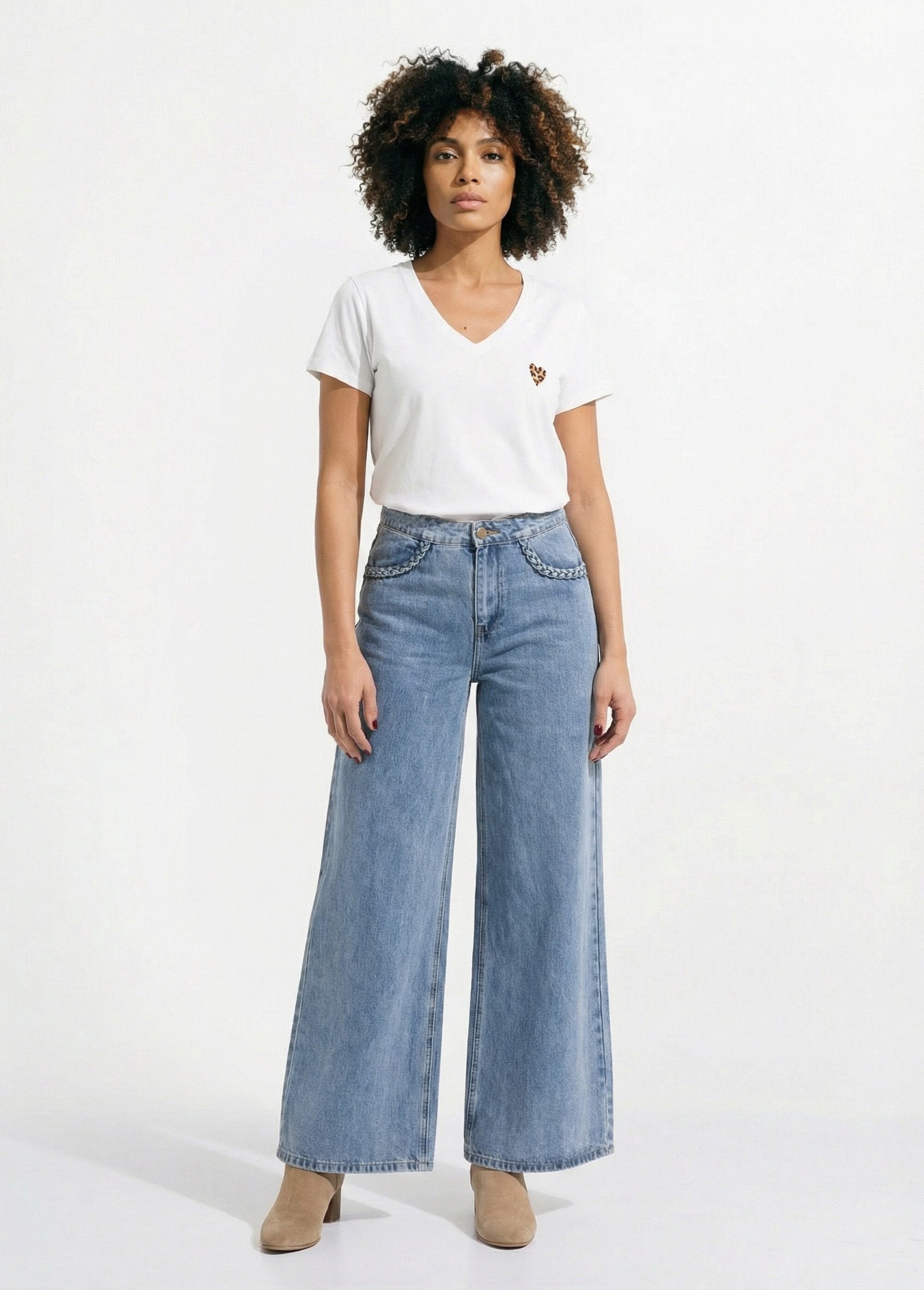 T-shirt_col_V_broderie_léopard_fluo_Blanc_SF1_slim