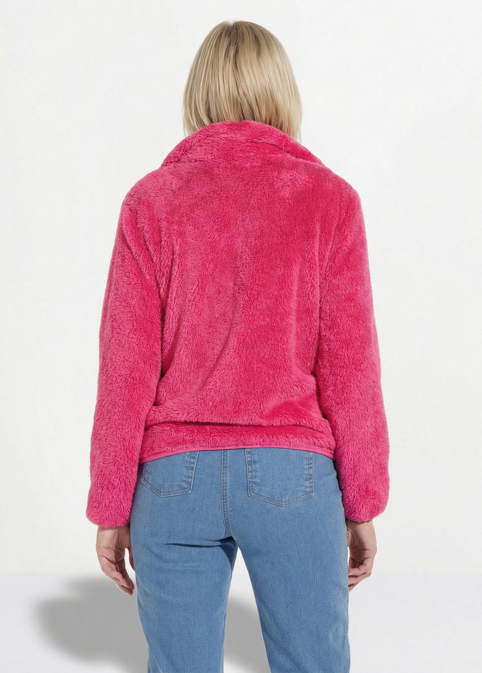 Faux_fur_jacket_with_high_collar_and_long_sleeves_Fuchsia_DO1_slim