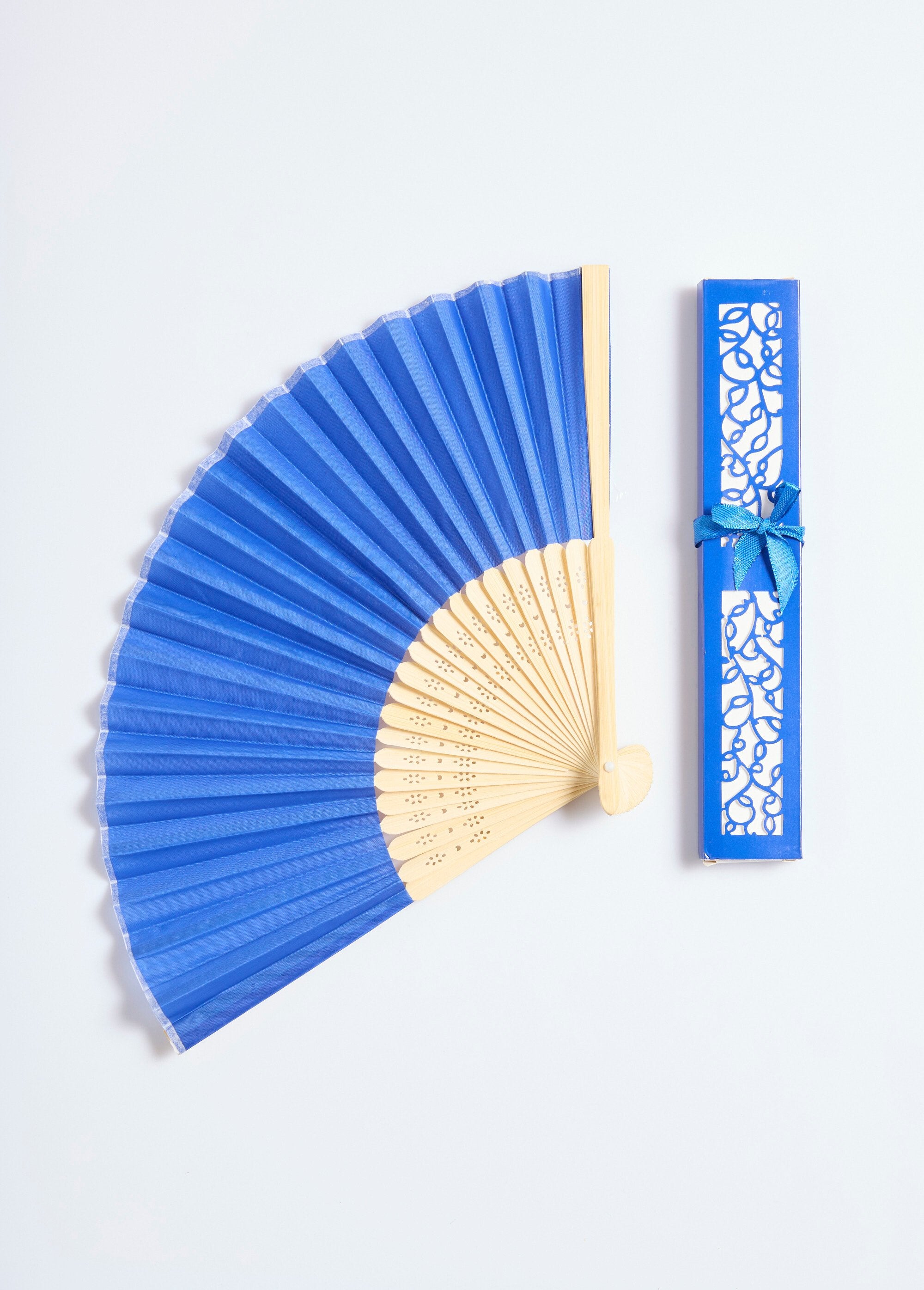 Bamboo_fan_and_gift_case_Marine_FA1_slim
