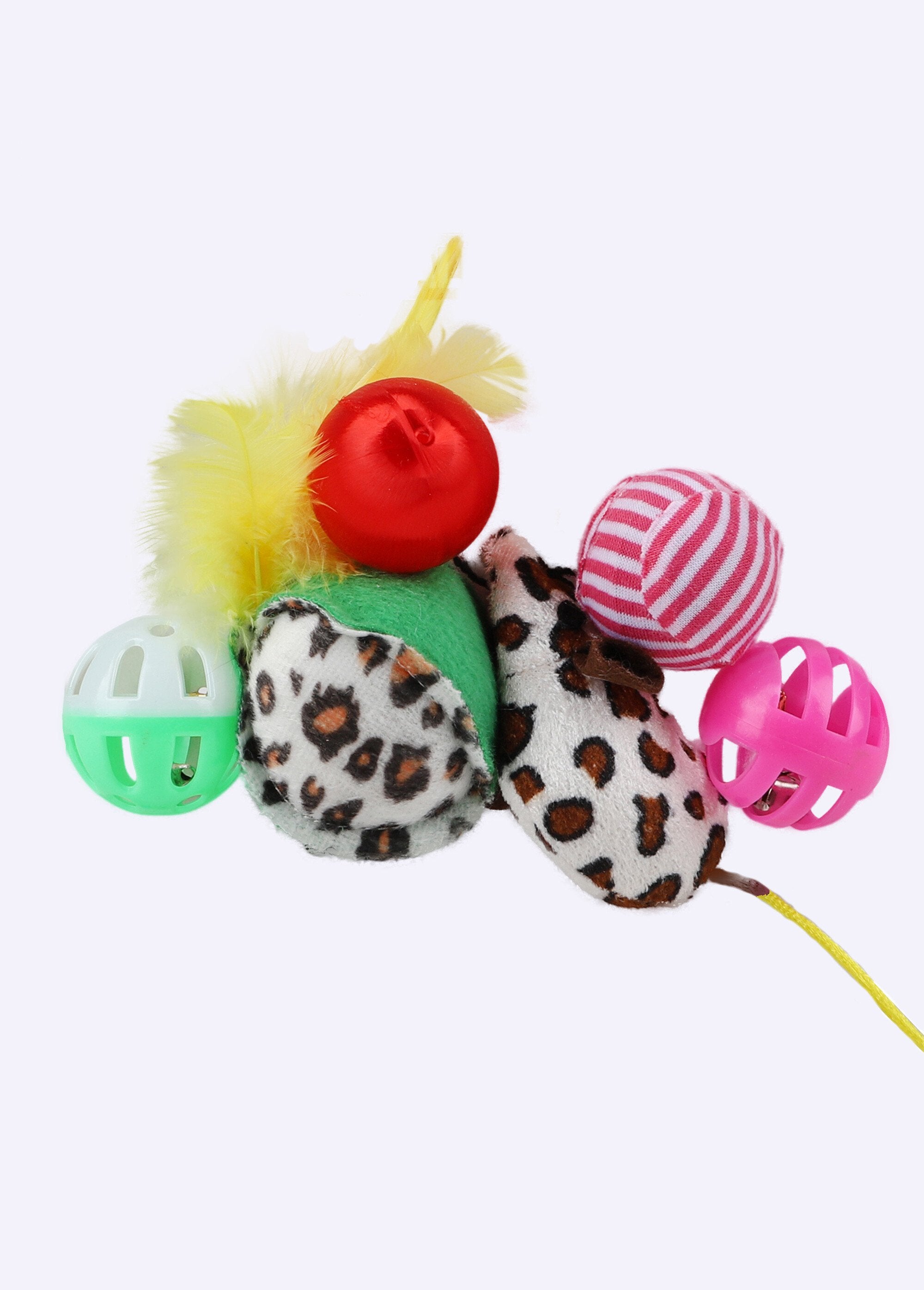 Multi-material_cat_ball_with_bell_Green_Assortments_FA1_slim