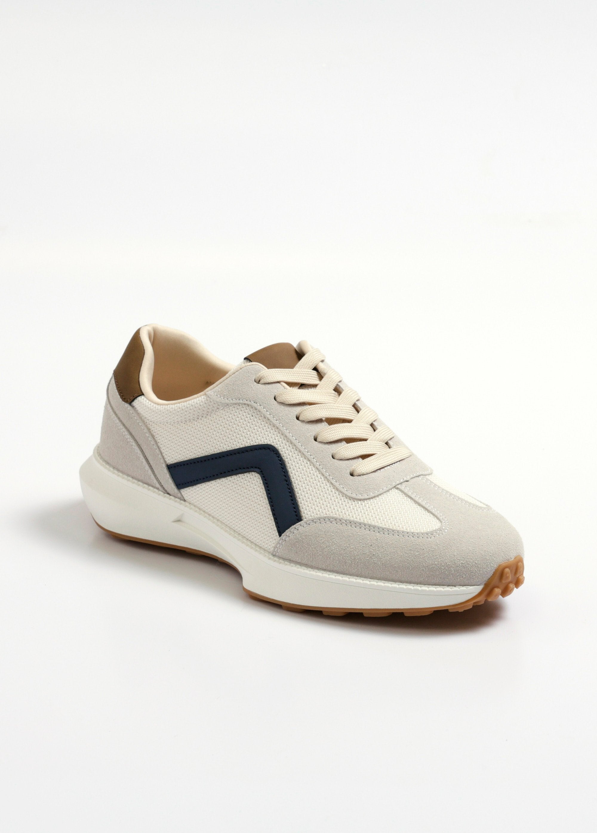 Two-tone,_two-material_jogger-style_sneakers_Beige_FA1_slim