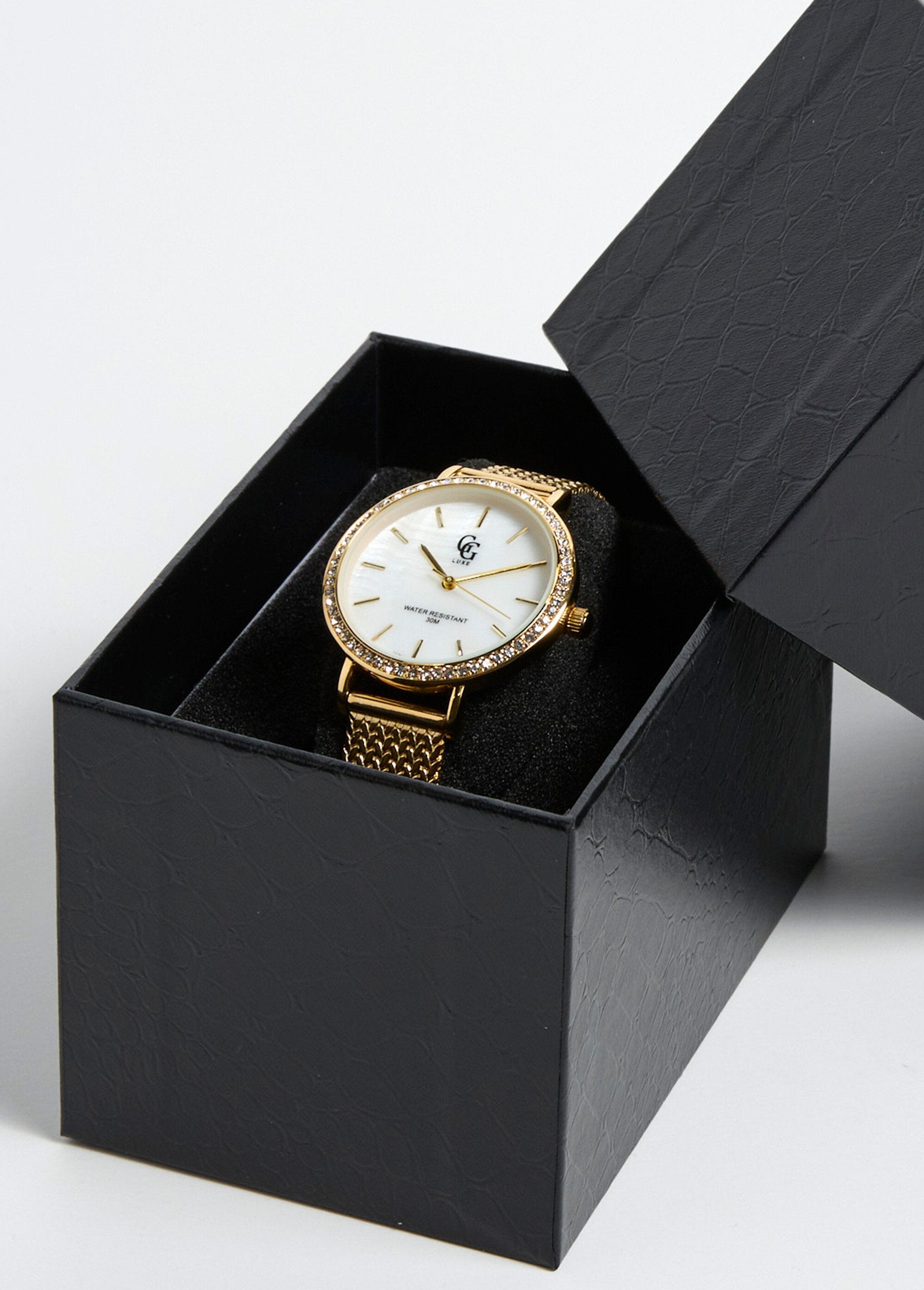 Round_stainless_steel_watch_with_rhinestones_Golden_FA1_slim