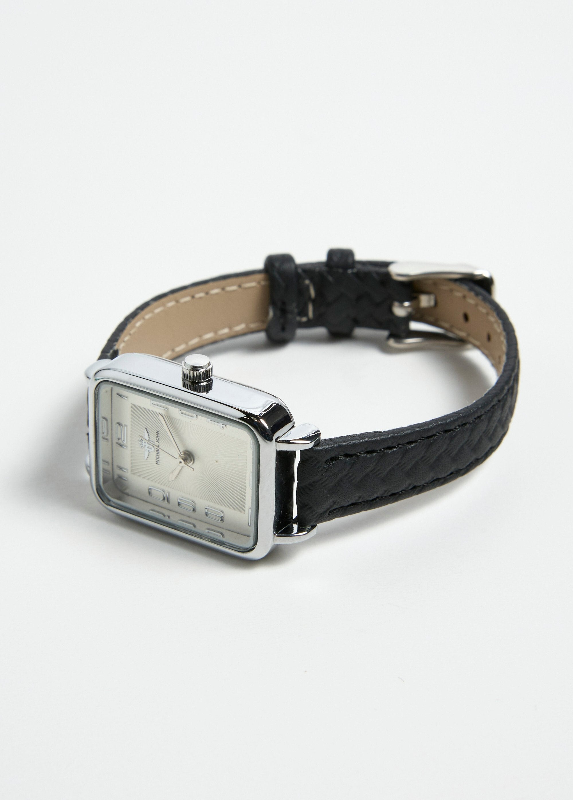 Rectangular_stainless_steel_watch_Black_DE1_slim