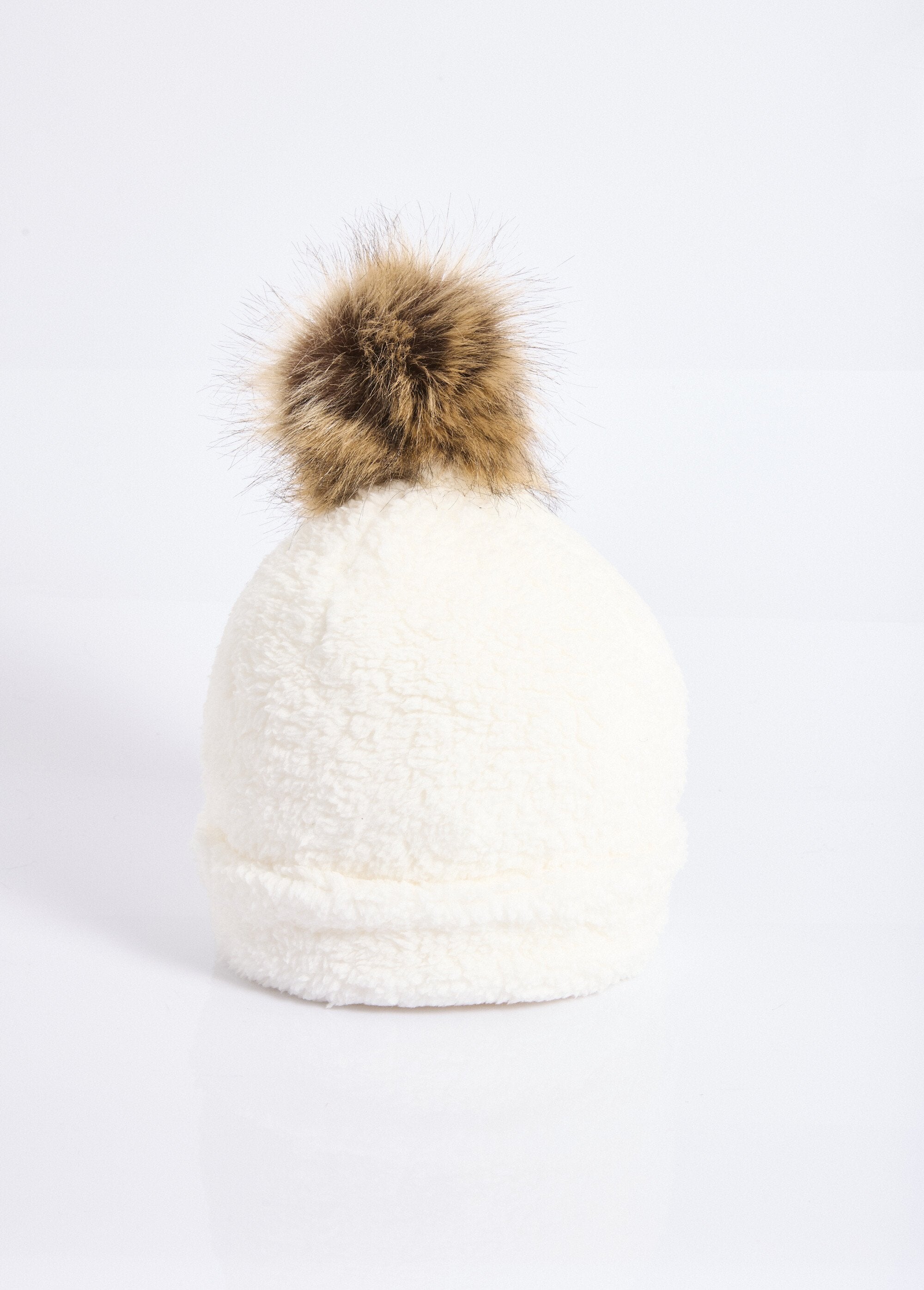 Plain_sherpa-style_fleece_hat_+_pompom_White_FA1_slim