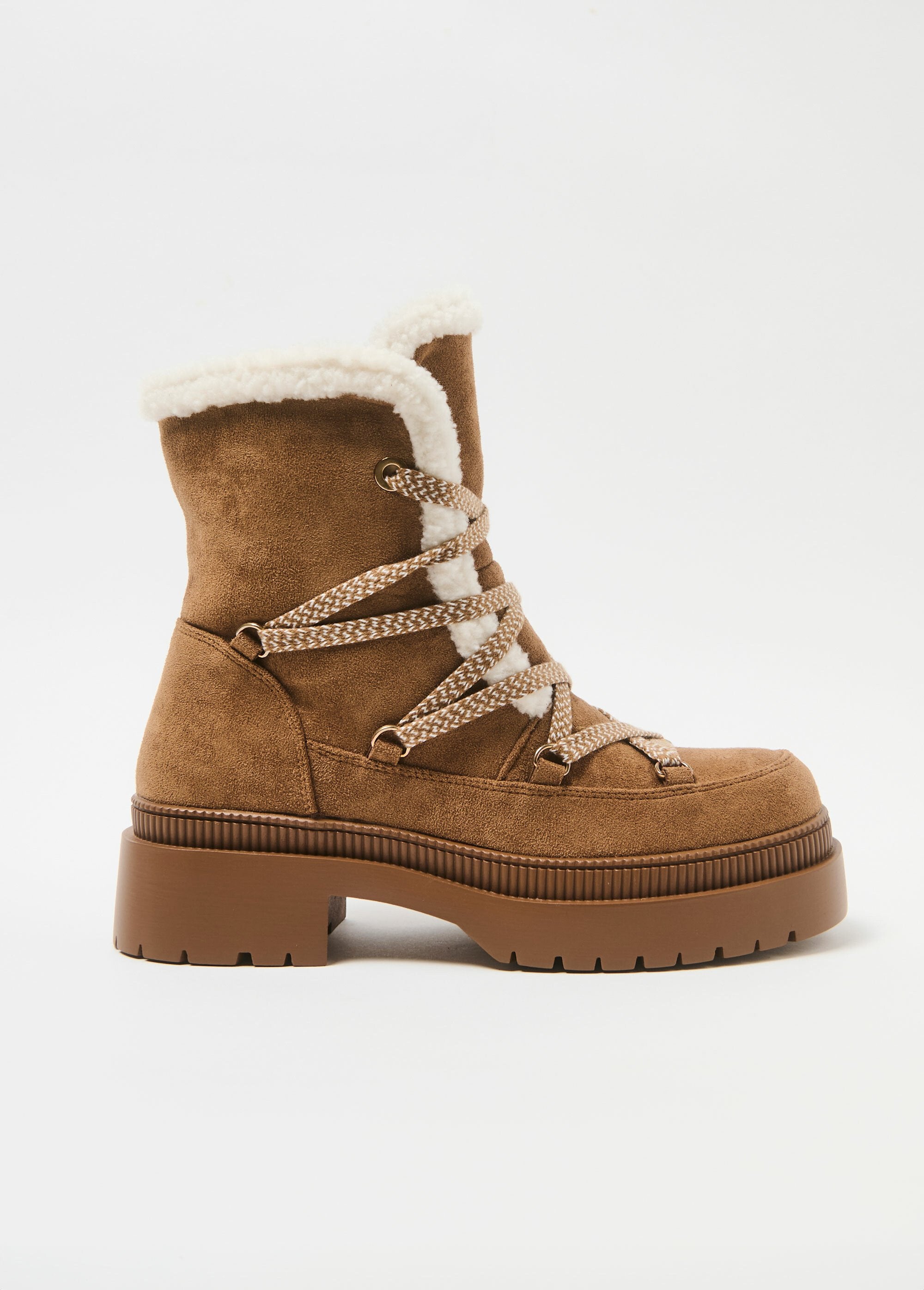 Boots_fourrées_à_lacets_semelle_épaisse_Camel_DR1_slim