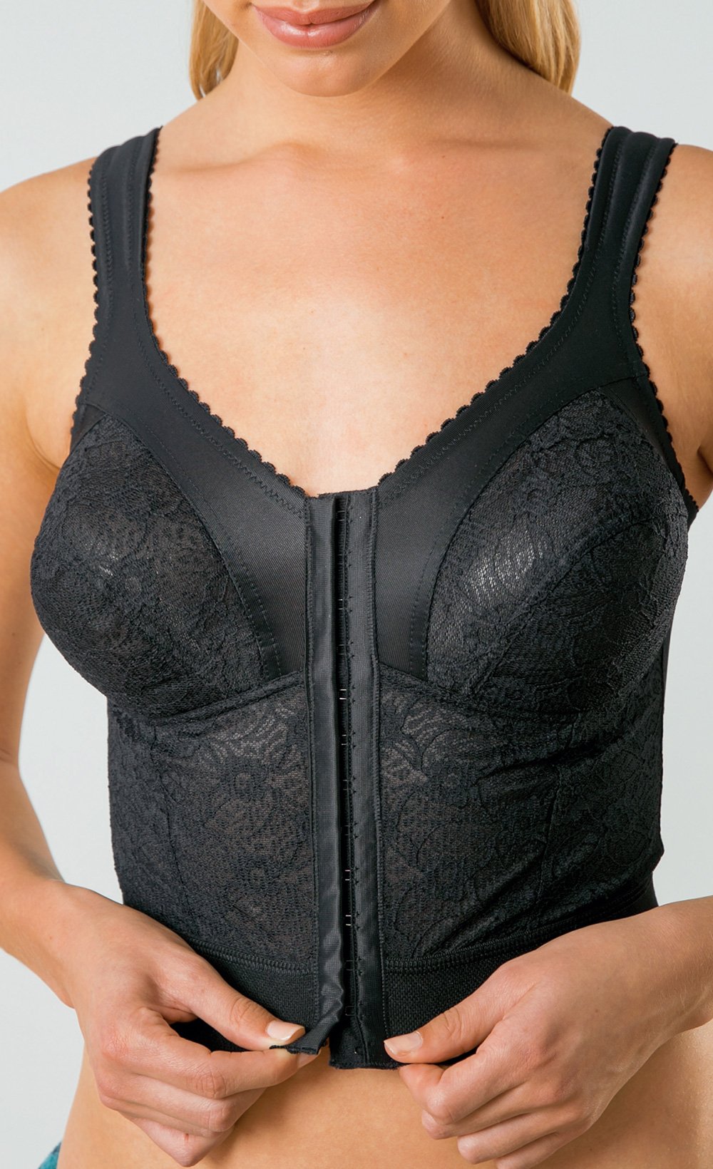 Bustier_without_underwire,_hooking_in_front_Black_FA1_slim