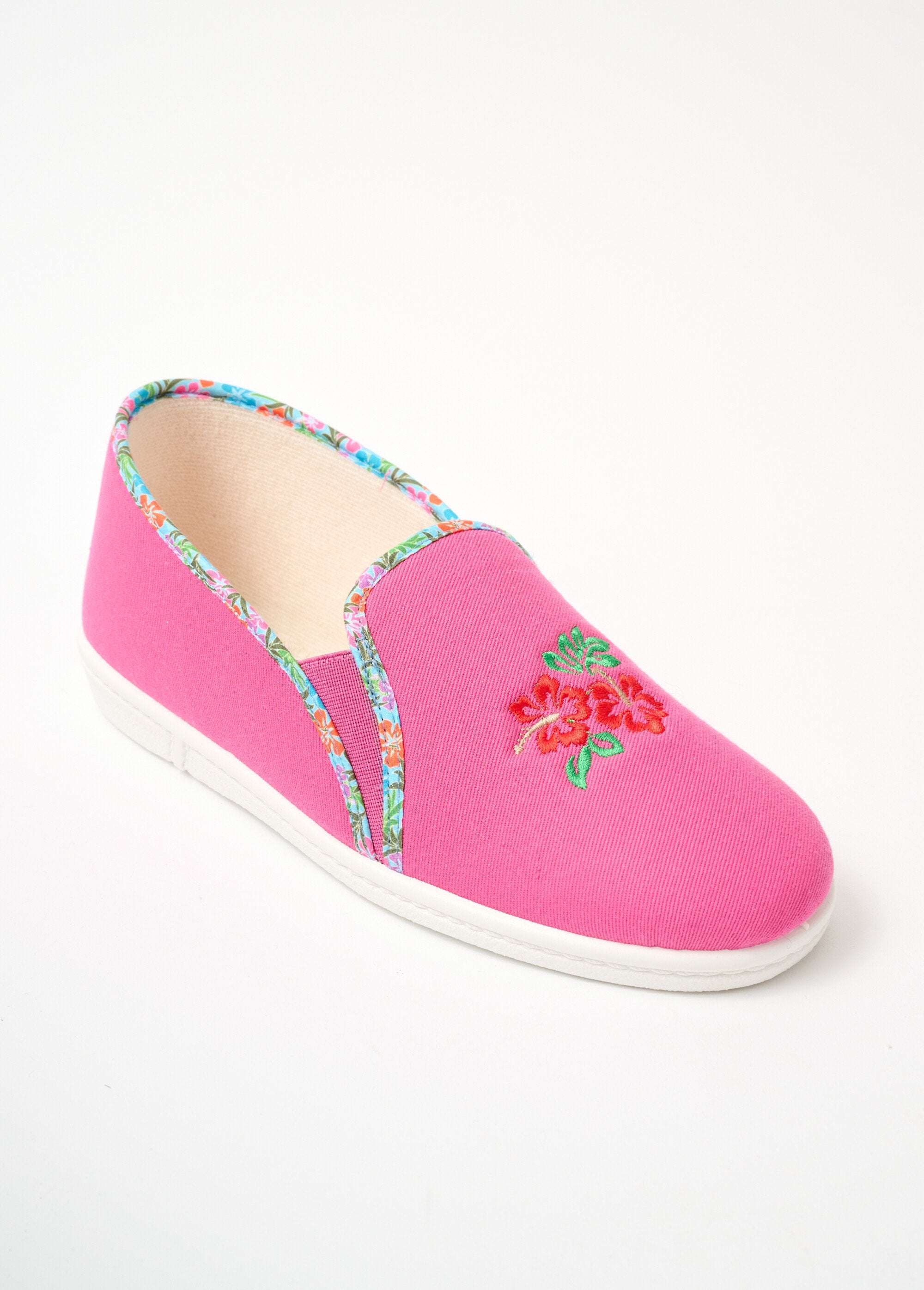 Comfort_width_embroidered_elasticated_slippers_Pink_FA1_slim