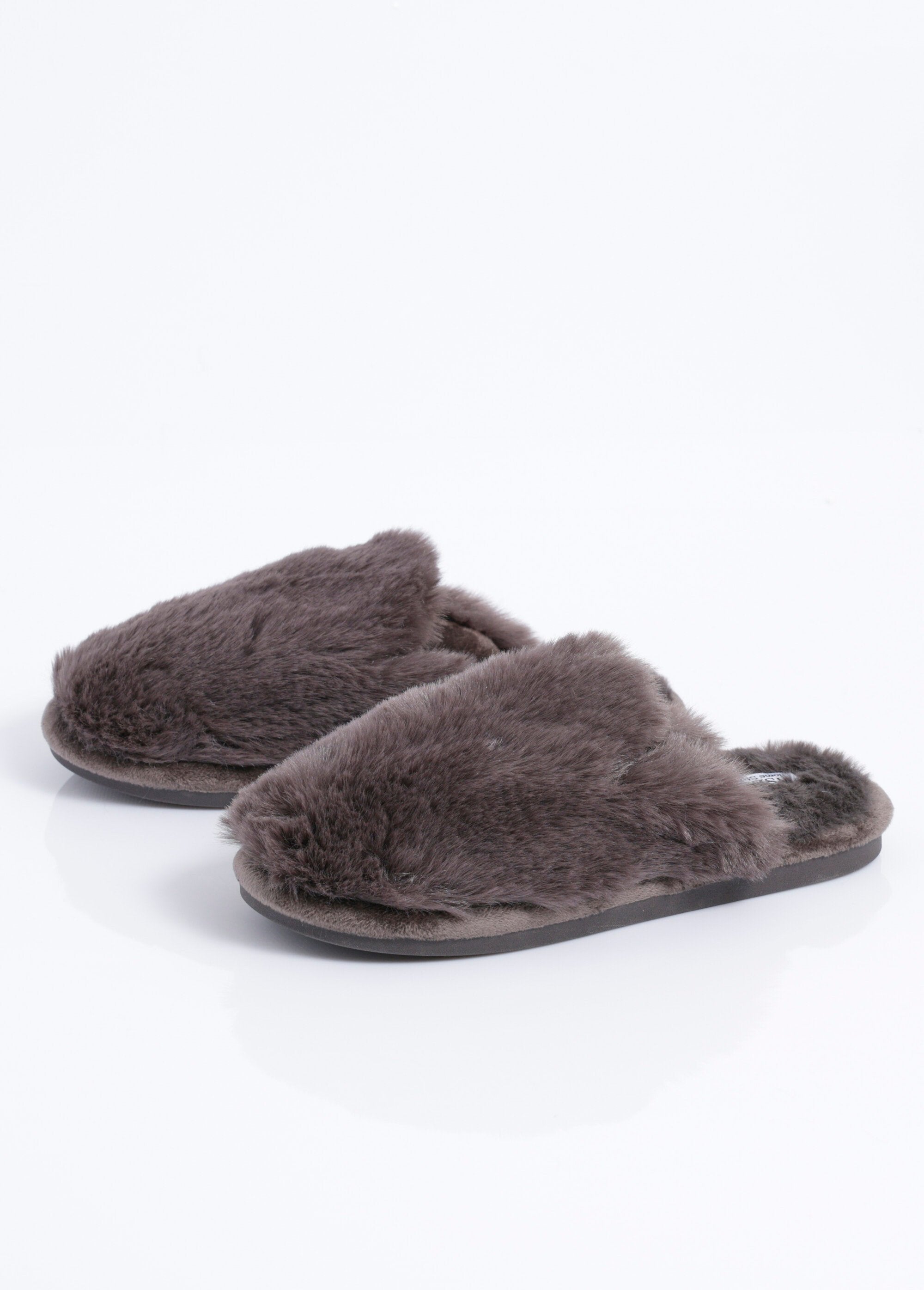 Warm_soft_fur_mule_slippers_Gray_DE1_slim