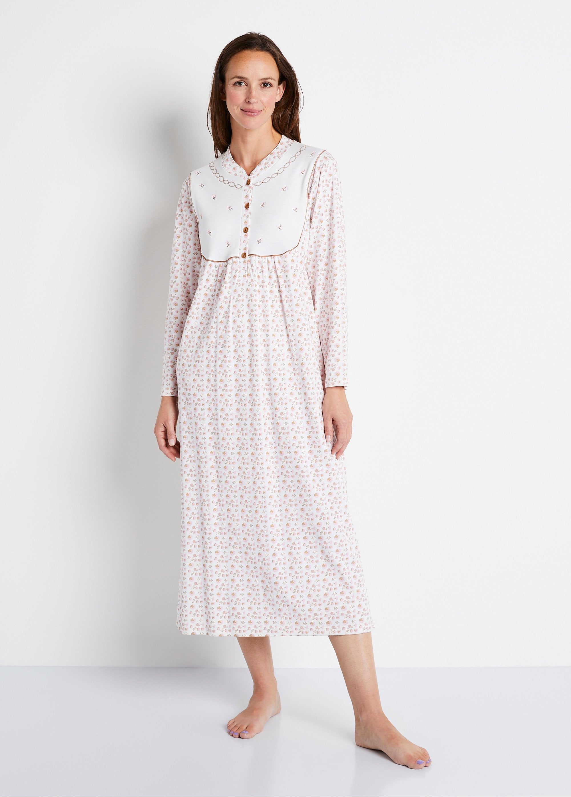 Buttoned_interlock_nightgown_Fishing_print_FA1_slim