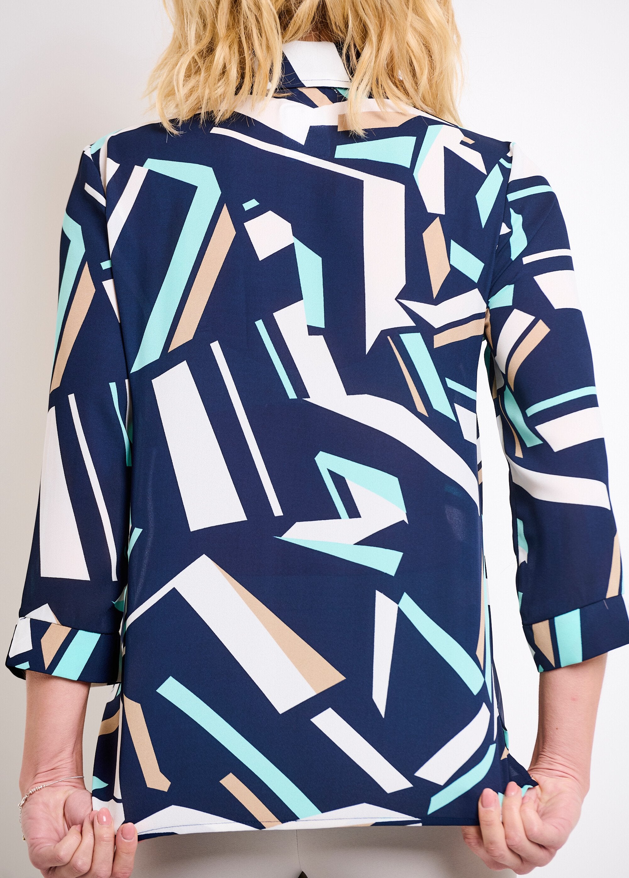 Straight_graphic_blouse_with_3/4_sleeves_Navy_and_beige_DO2_slim