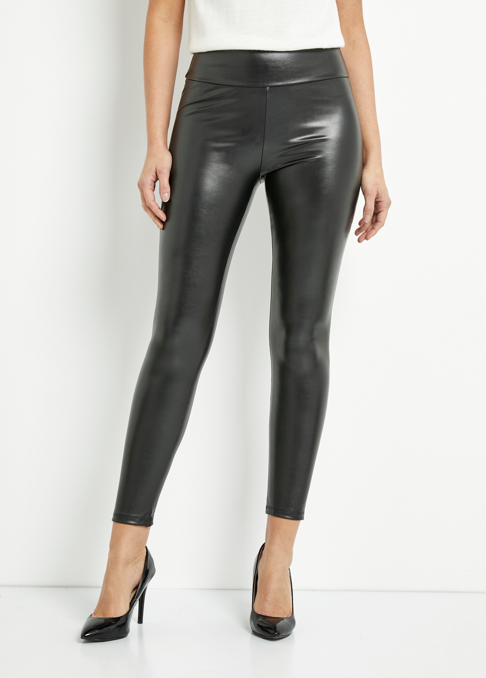 Infinitif®_-_Fleece-lined_faux_leather_leggings_Black_FA1_slim