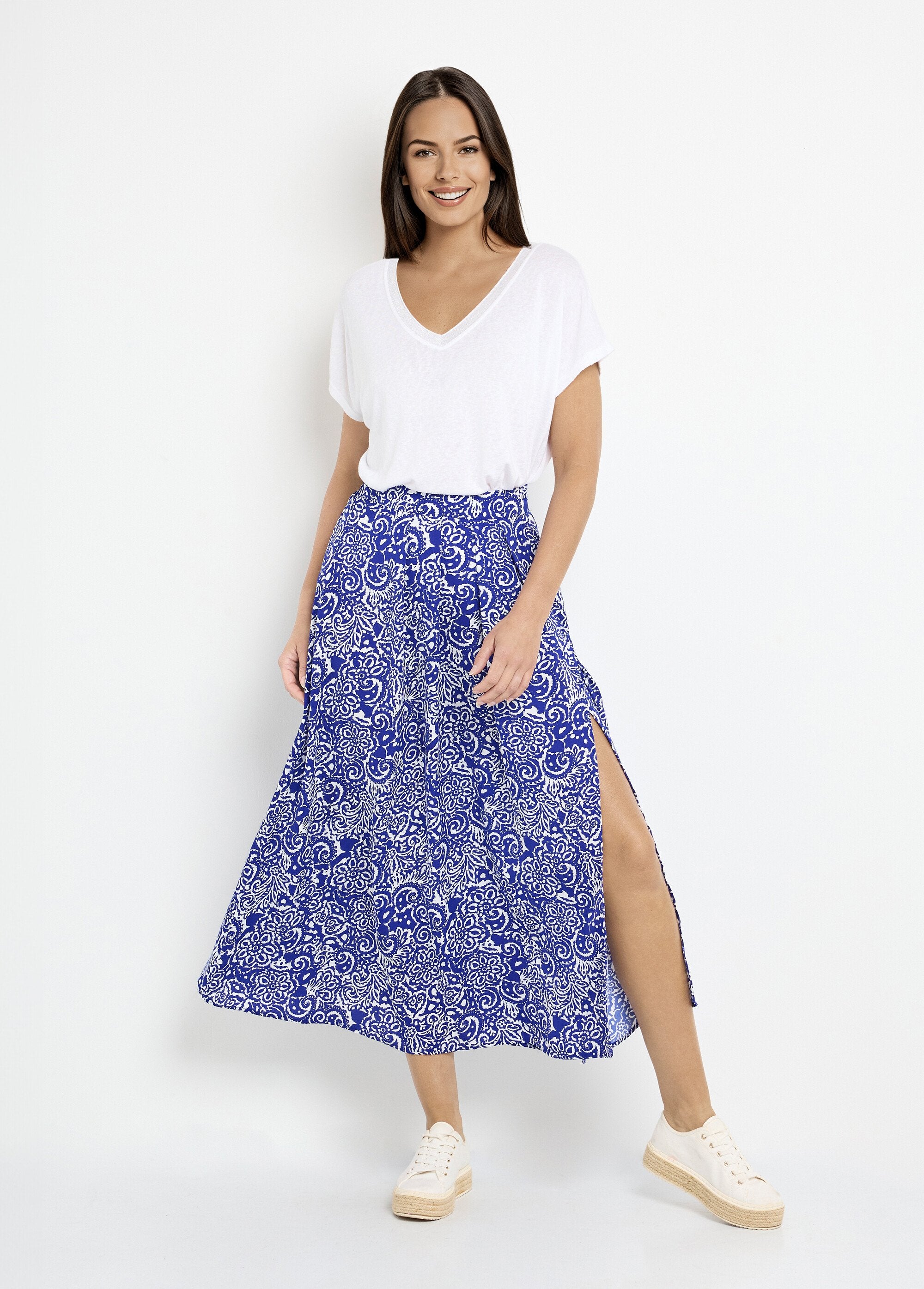 Long,_flowing,_ethnic_chic_skirt_Blue_SF1_slim