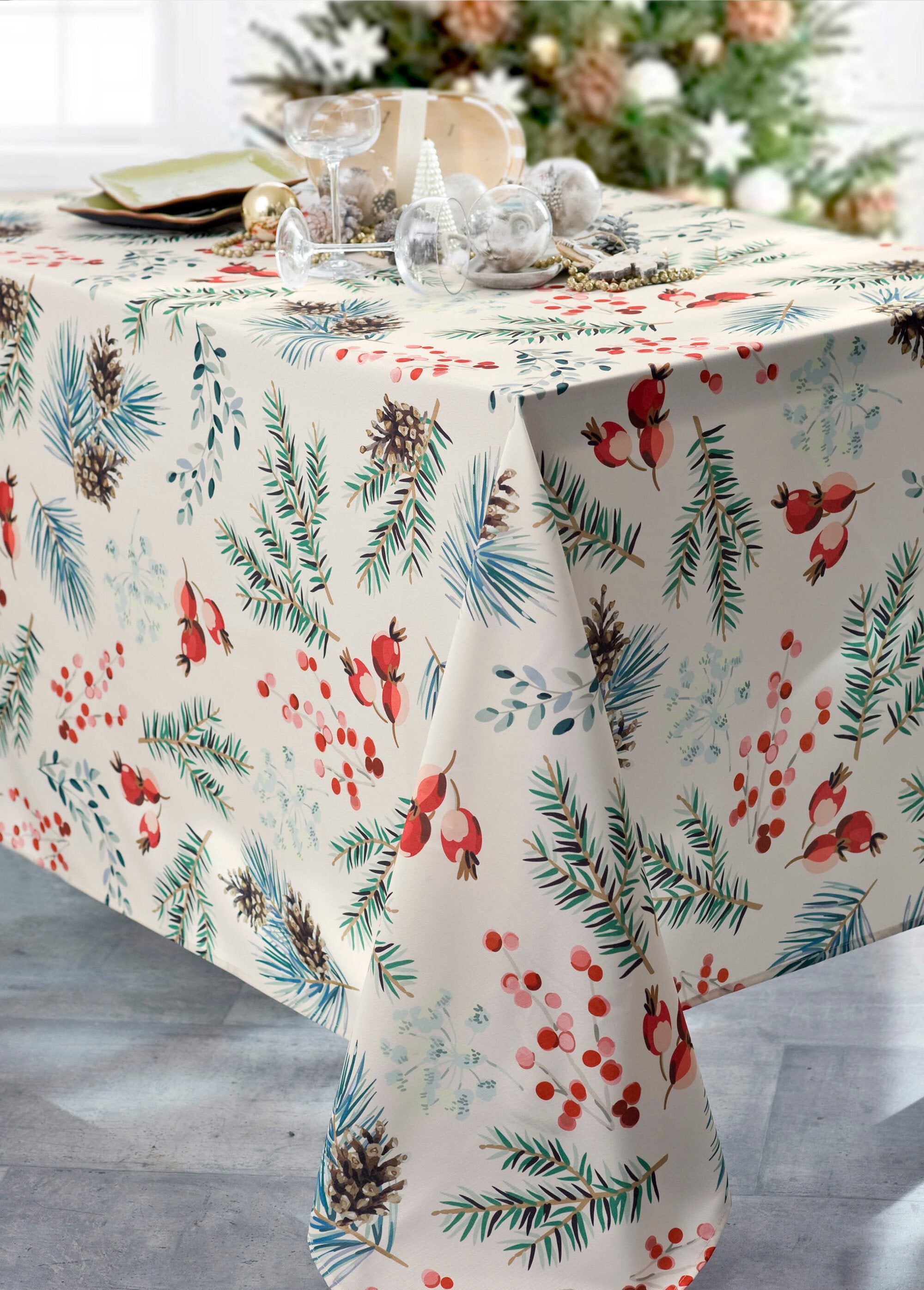 Snowy_nature_print_party_tablecloth_Multicolor_FA1_slim