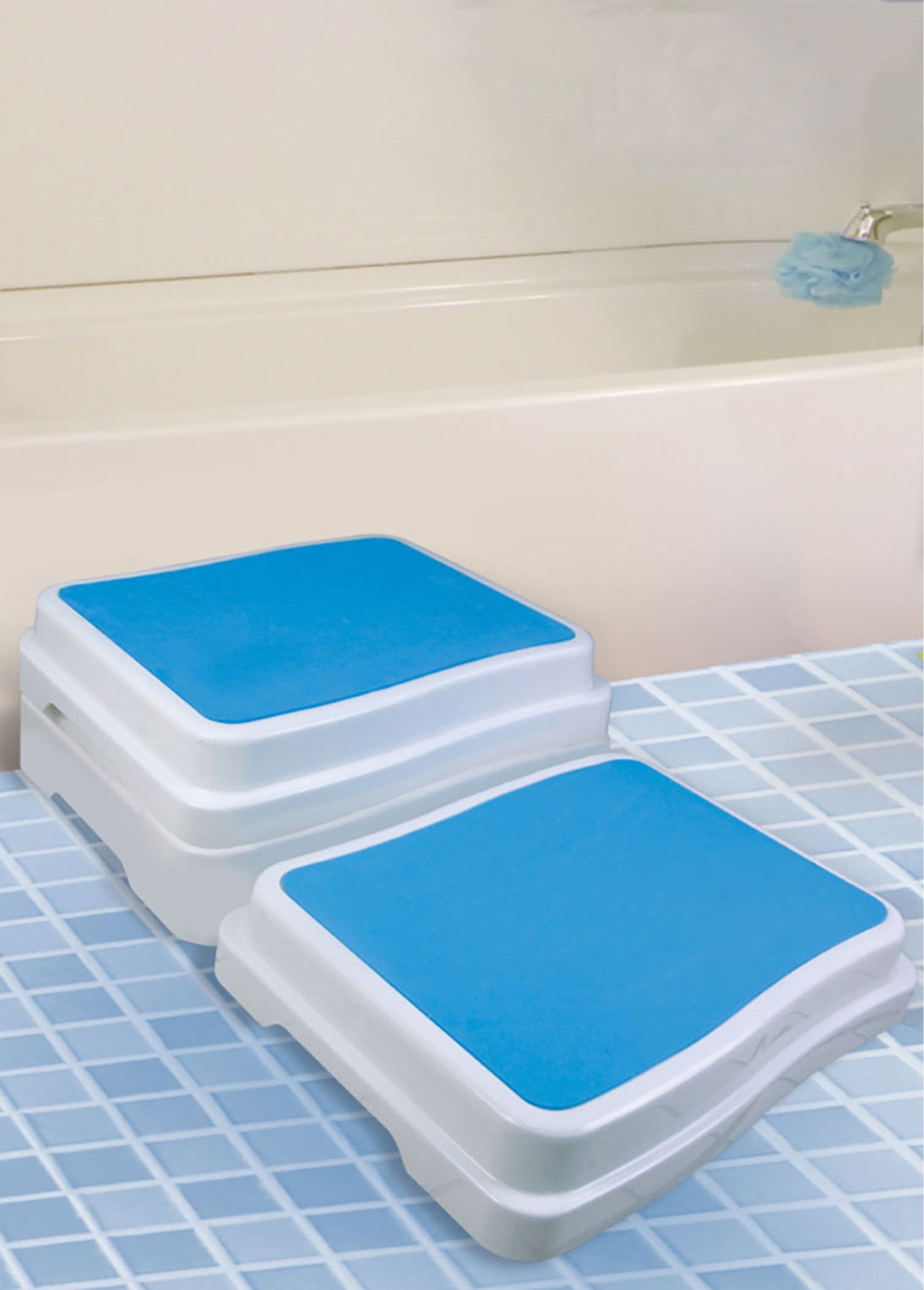 Bathroom_step_stool_Footboard_FA1_slim