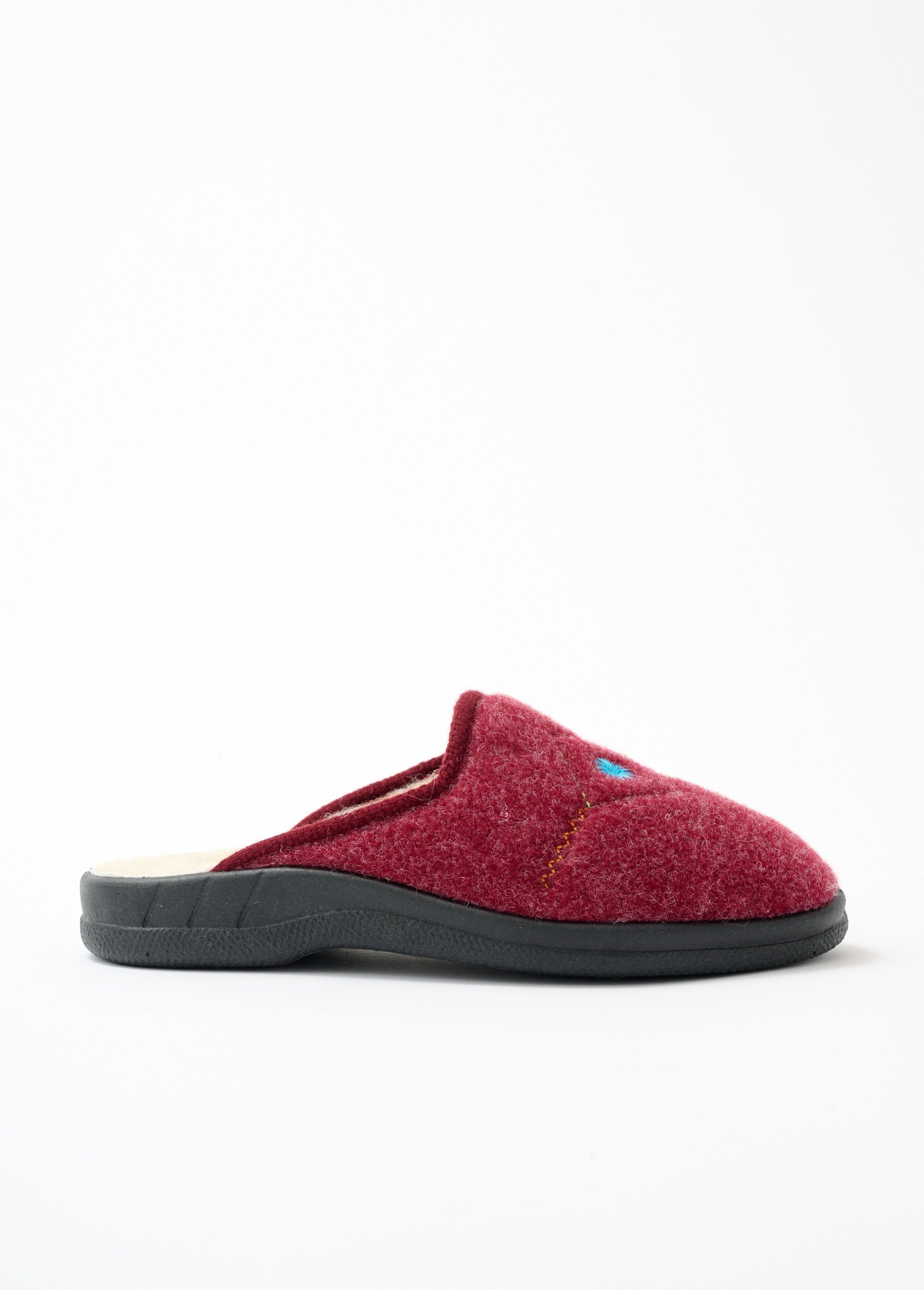 Comfort_width_embroidered_fur-lined_mule_slippers_Bordeaux_DR1_slim