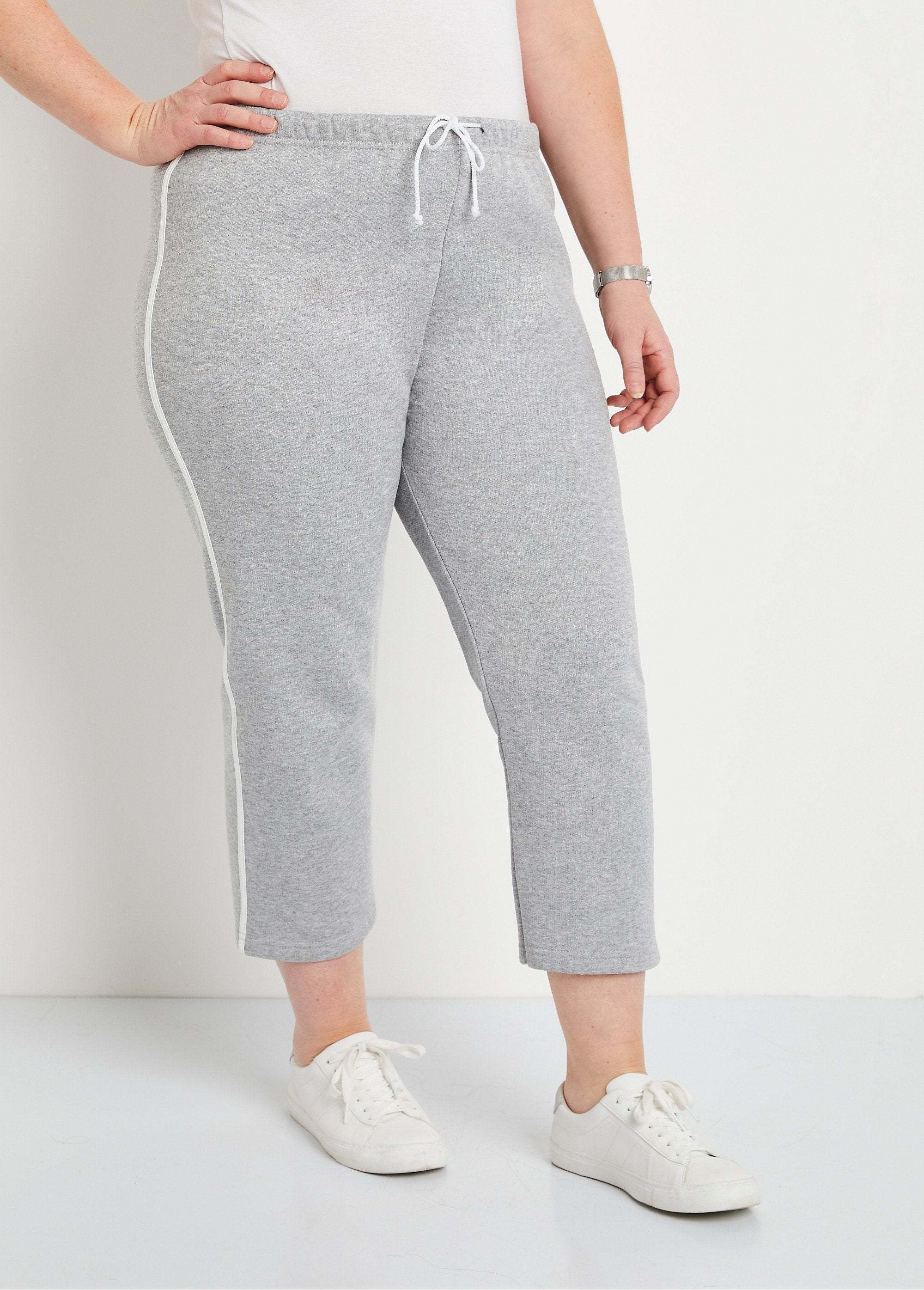 Elasticated_waistband_fleece_lounge_shorts_Heather_gray_FA1_curvy