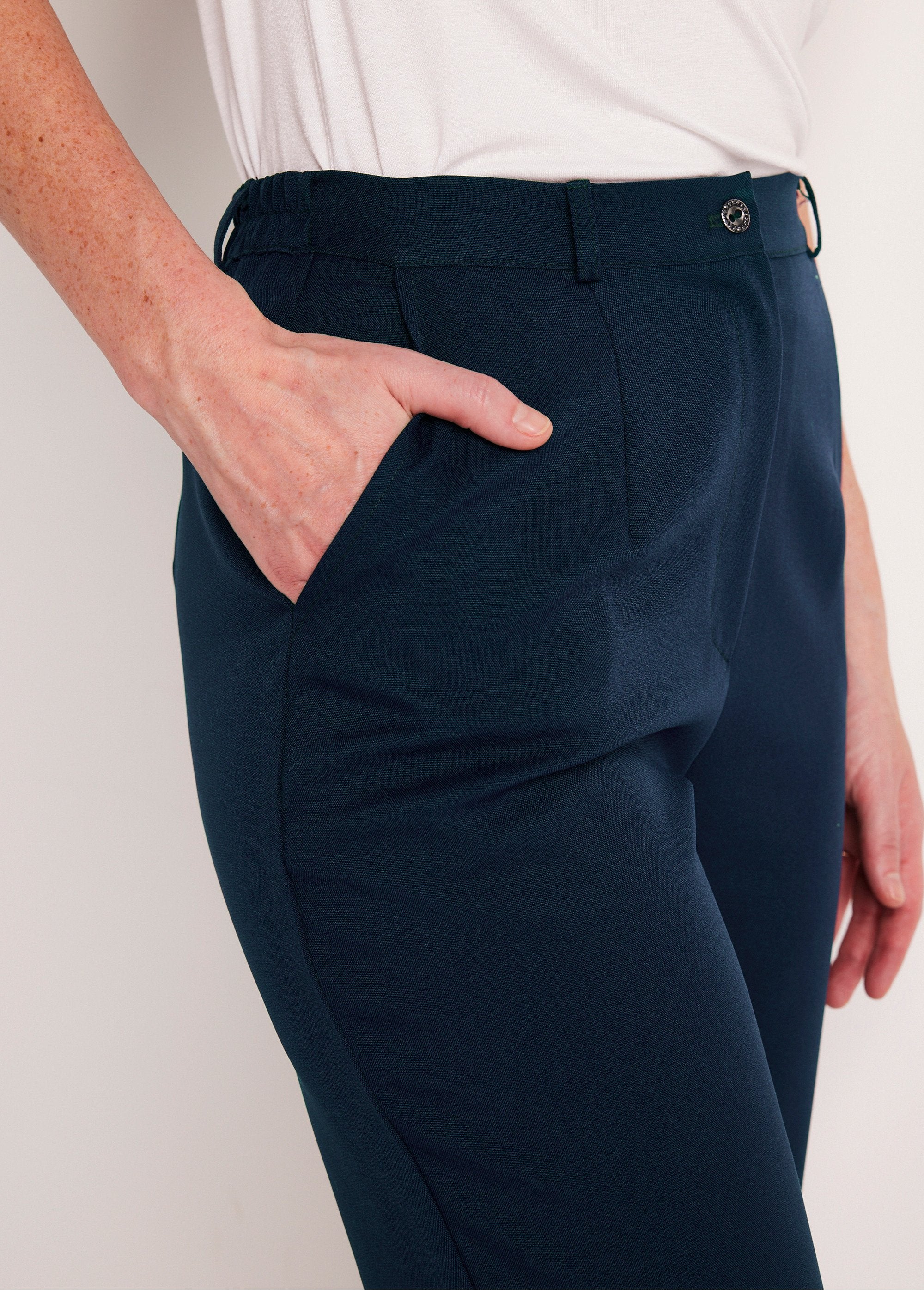 Plain_straight_pants_with_semi-elasticated_waist_Marine_DE1_slim