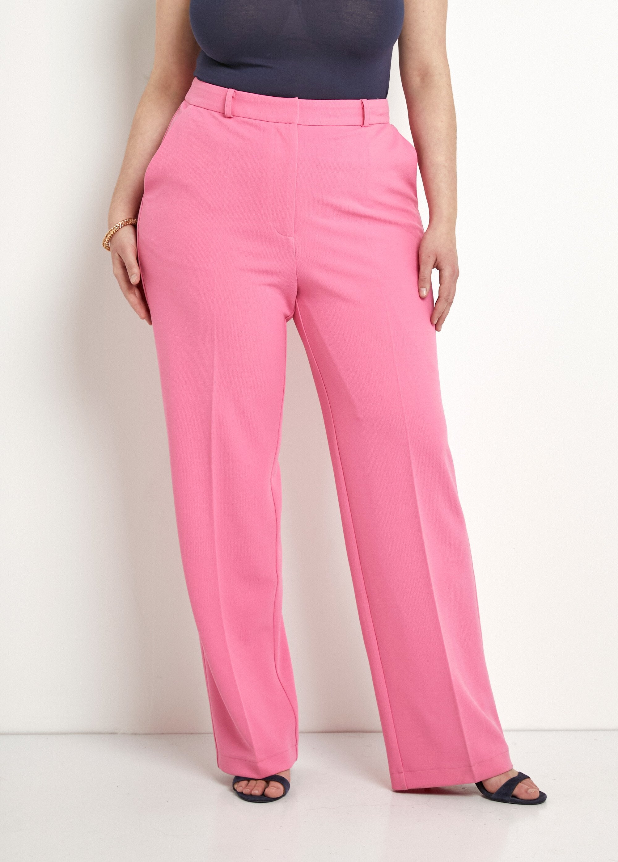 Wide_flowing_pants_Pink_FA1_curvy