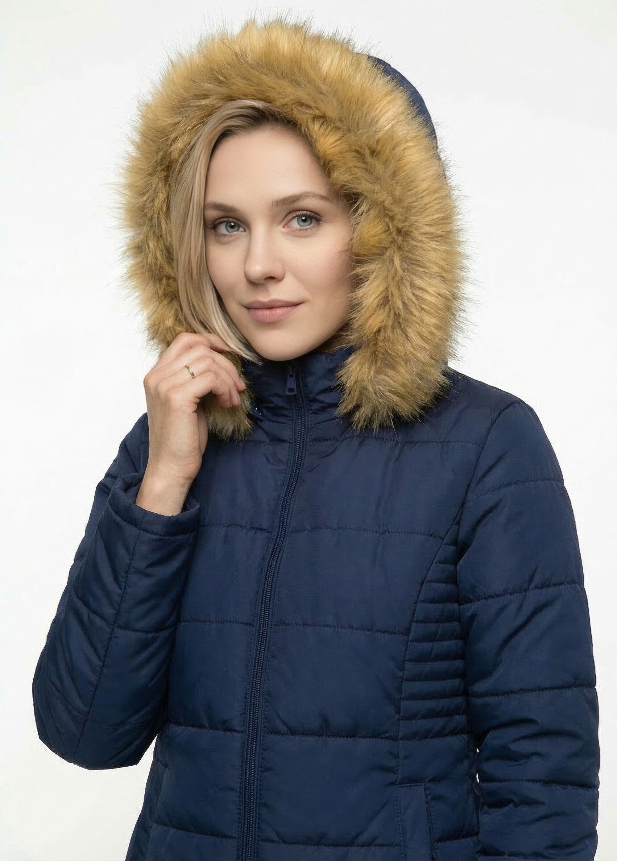 Quilted_parka_with_fur_hood_Marine_DE1_slim