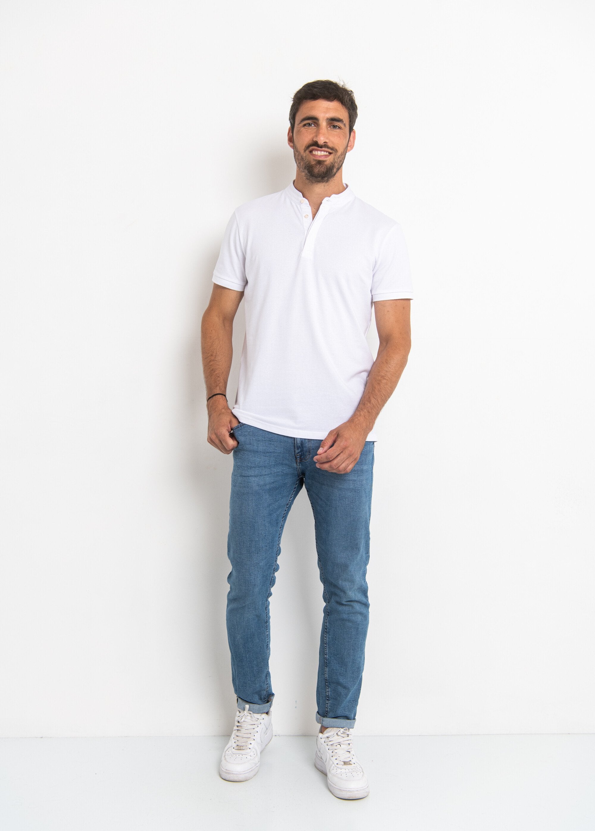 Short_sleeve_polo_shirt_with_mandarin_collar_White_SF1_slim