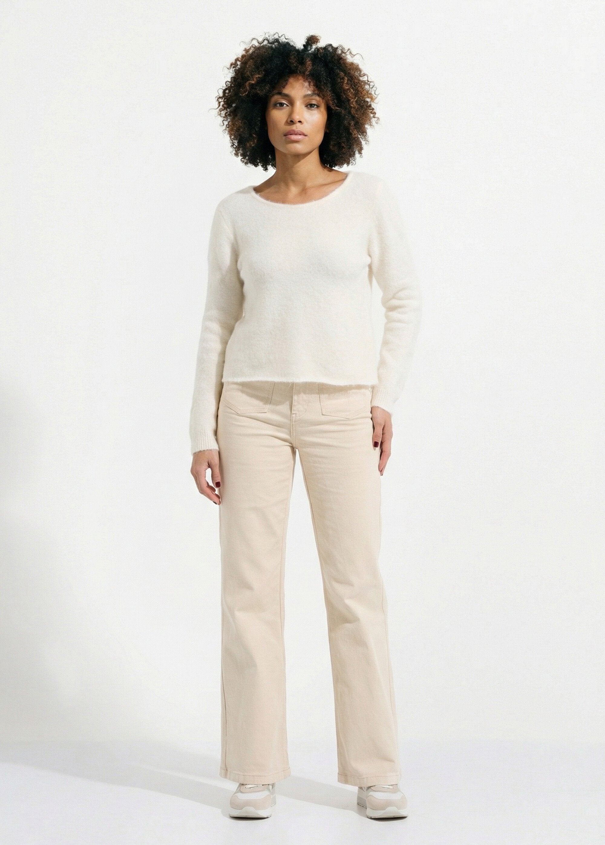 Wool_sweater_with_lace_back_detail_Ecru_SF1_slim