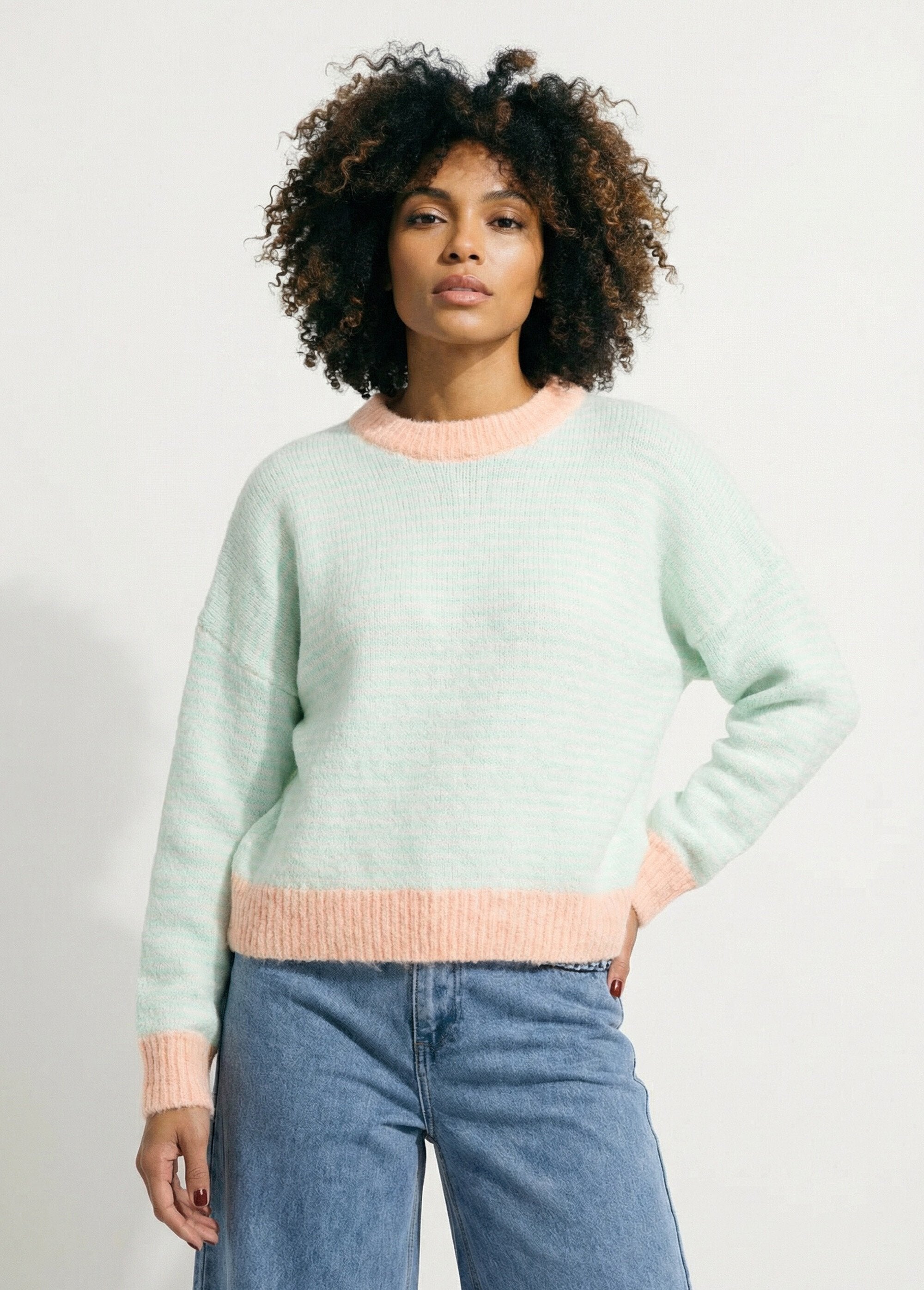 Fluffy_pastel_striped_loose_fit_sweater_Aqua_and_salmon_FA1_slim