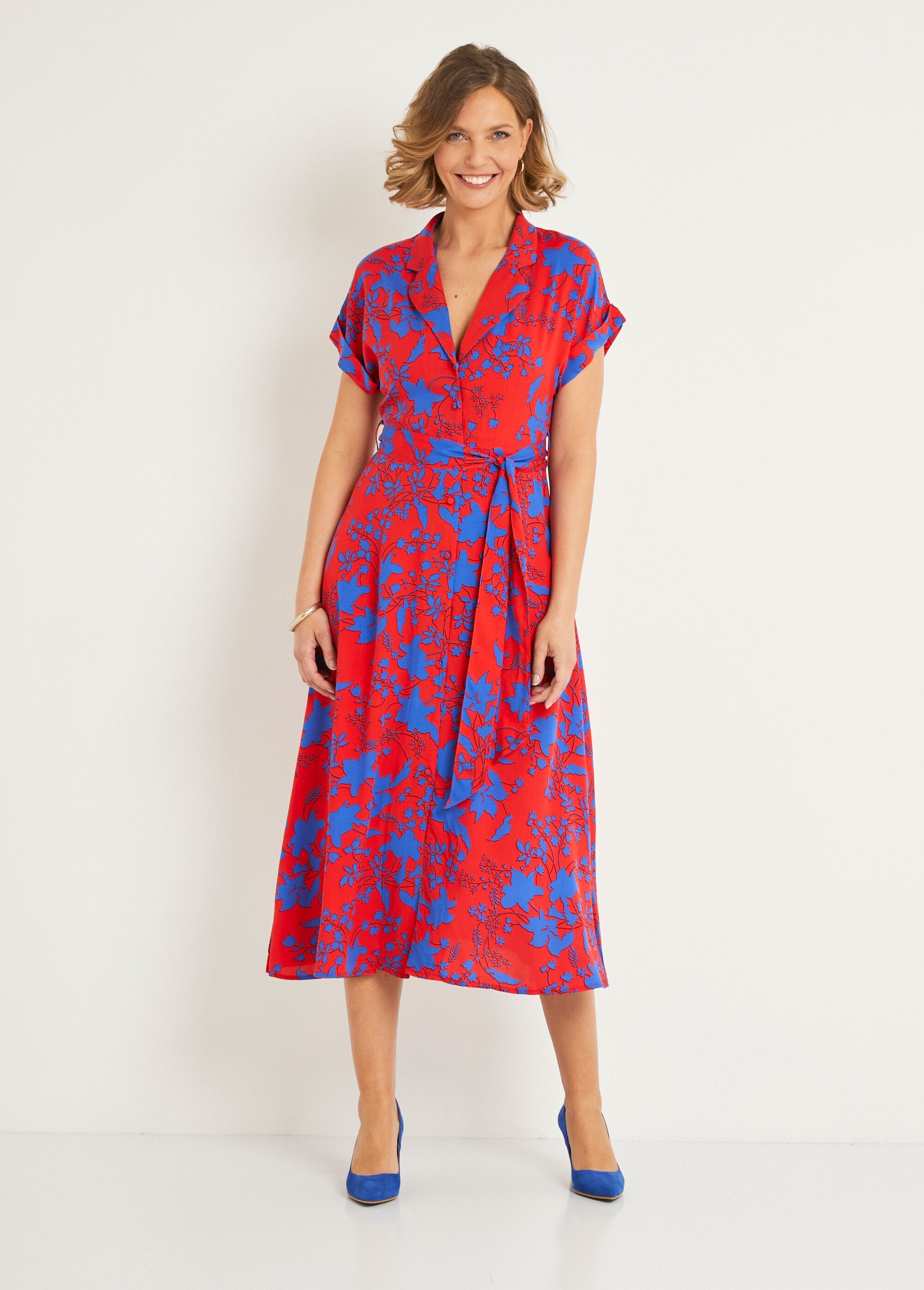 Long_floral_pattern_dress_with_tie_waist_Red_and_blue_FA1_slim