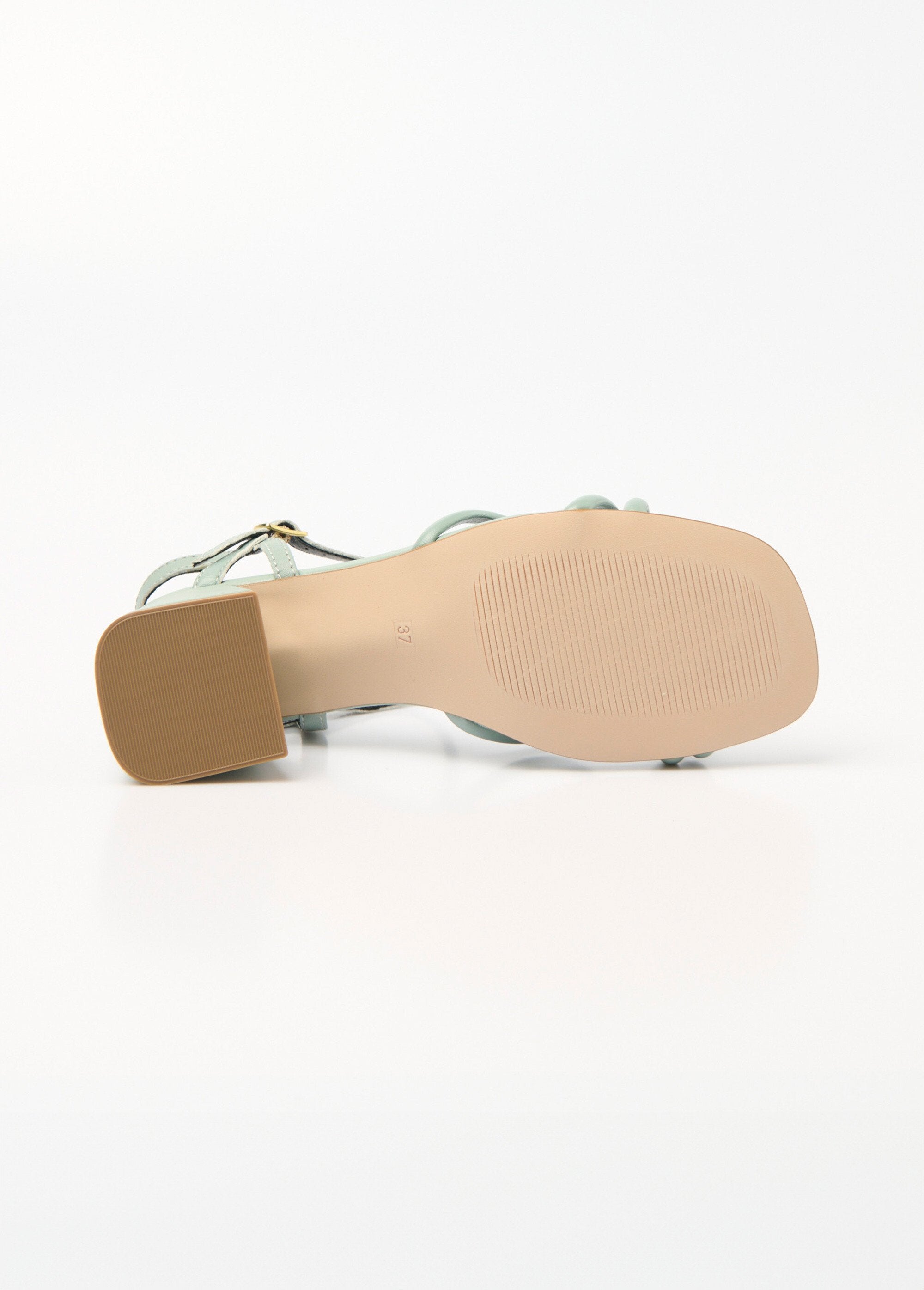 Thin_strap_sandals_with_square_heel_Green_UN1_slim