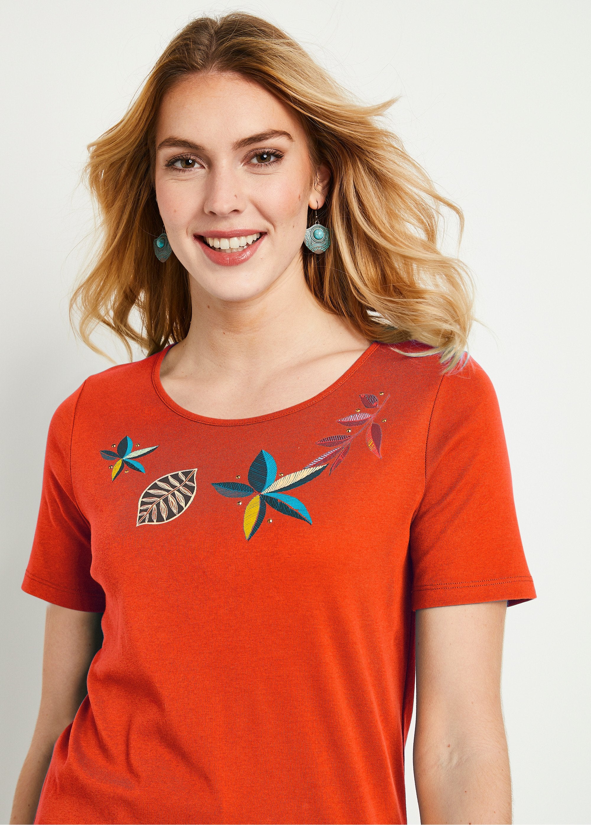 Long_straight_short-sleeved_t-shirt_Orange_DE1_slim