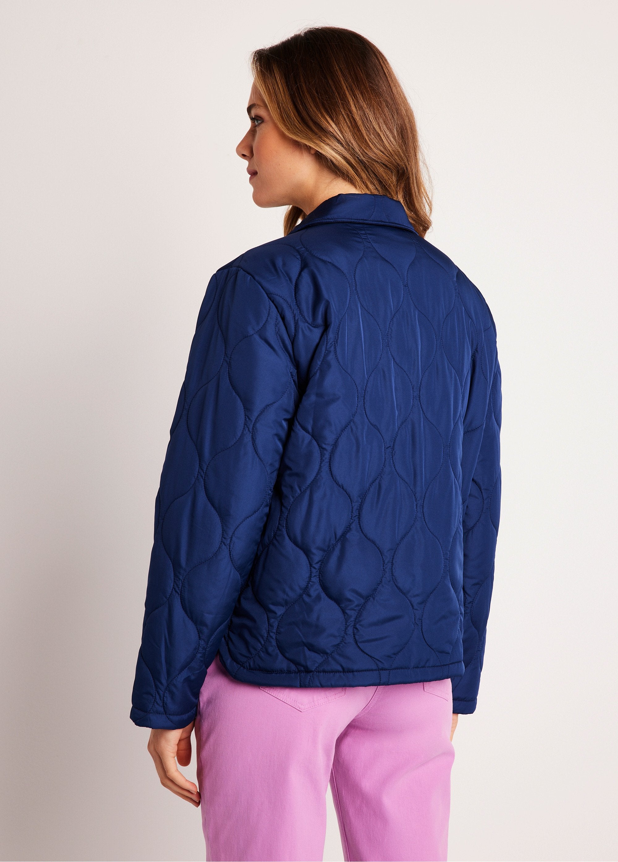 Short_quilted_jacket_with_press_studs_Marine_DO1_slim