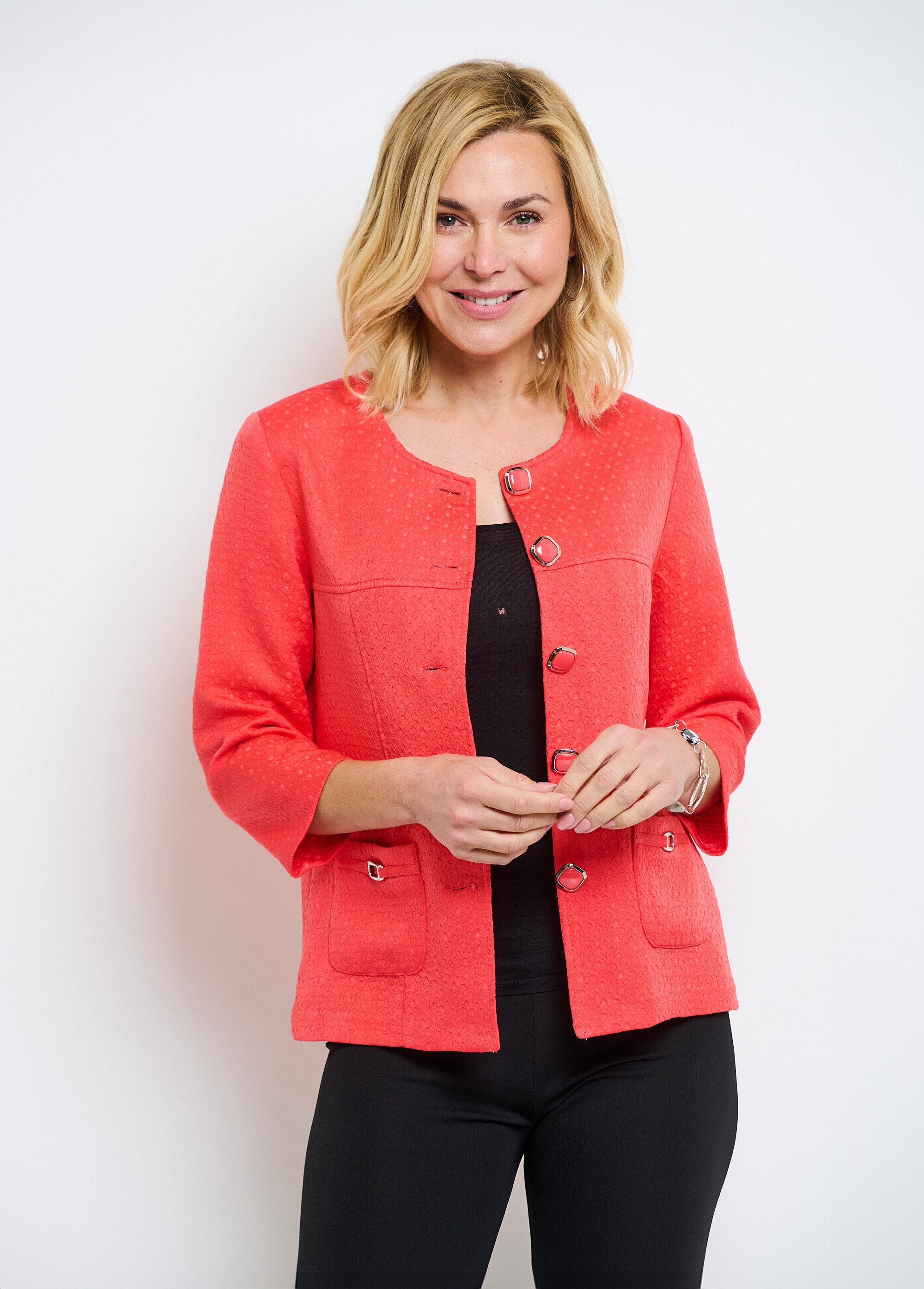 Crew-neck_jacket_with_3/4_sleeves_Coral_FA1_slim